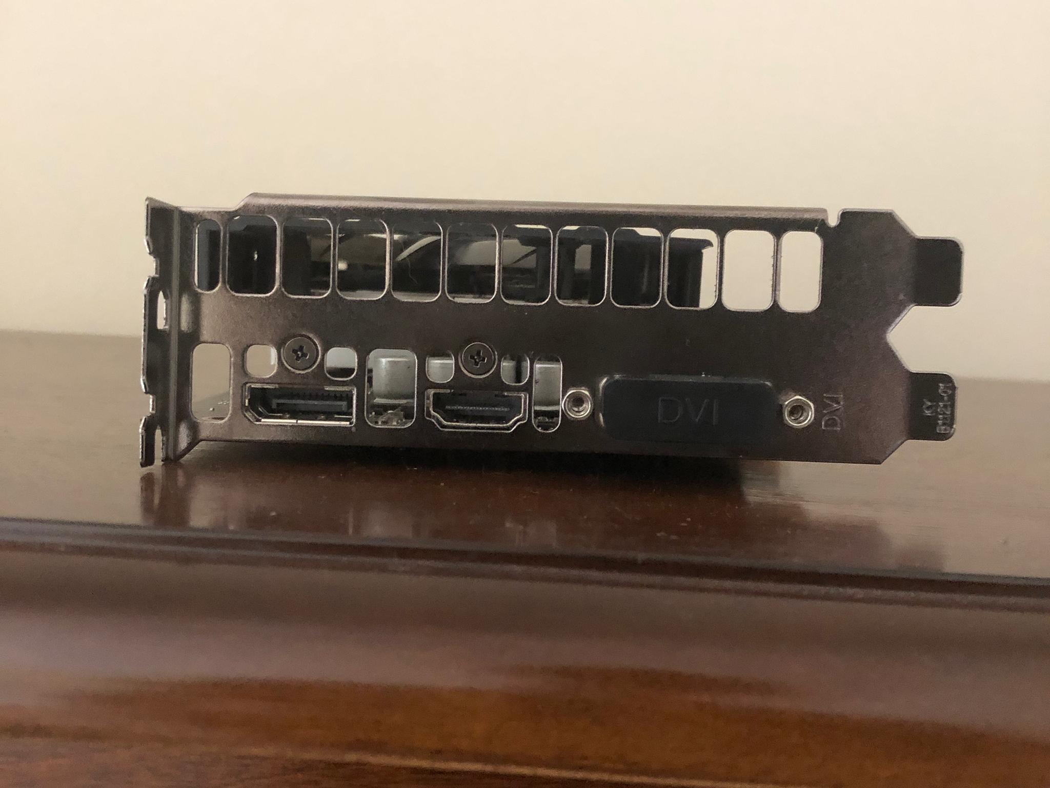 ASUS RX 560 4GB