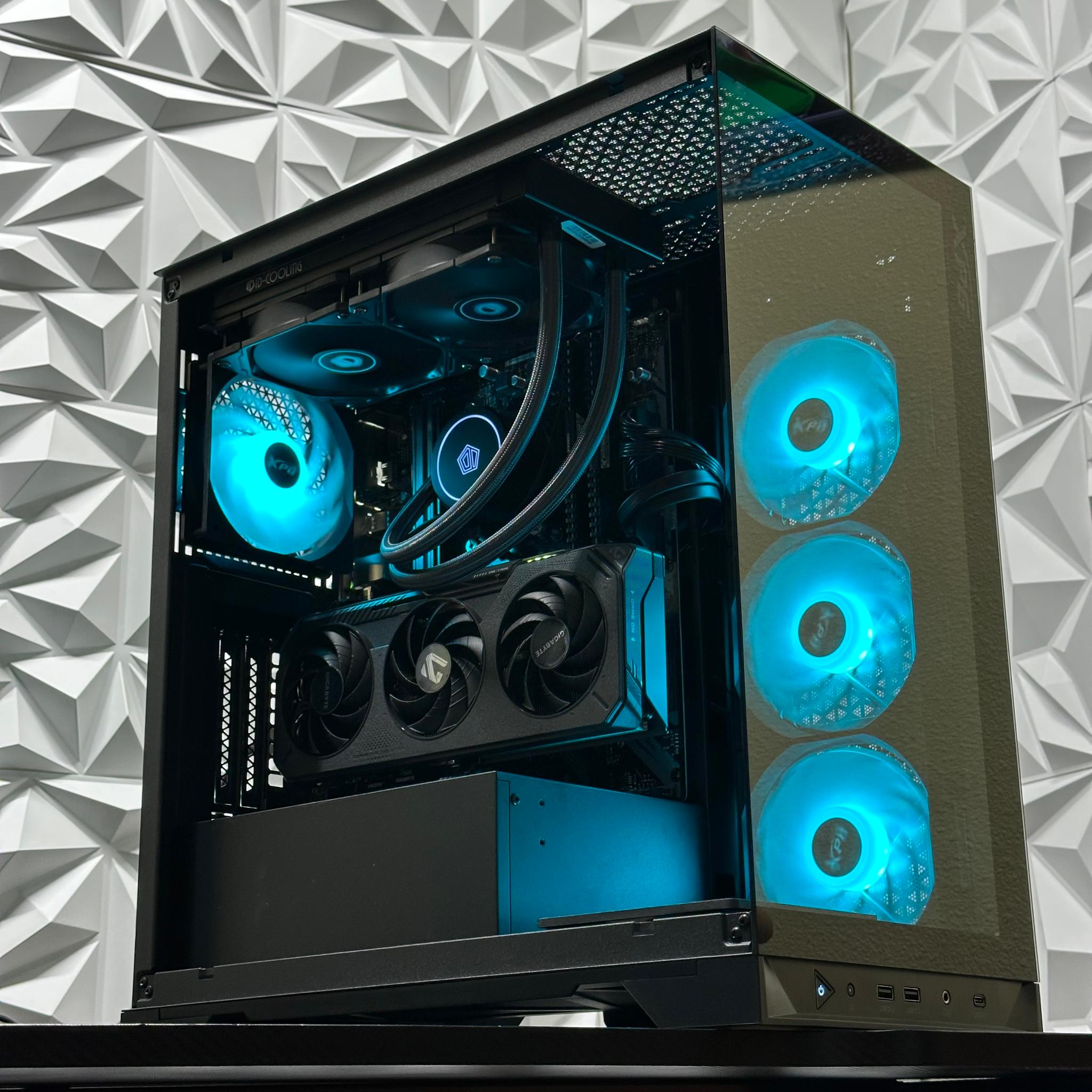 Gaming pc / Ryzen 5 5600x / RTX 5060 / 32GB 3200MHz Ram / 1TB crucial SSD / B550 / windows 11 pro