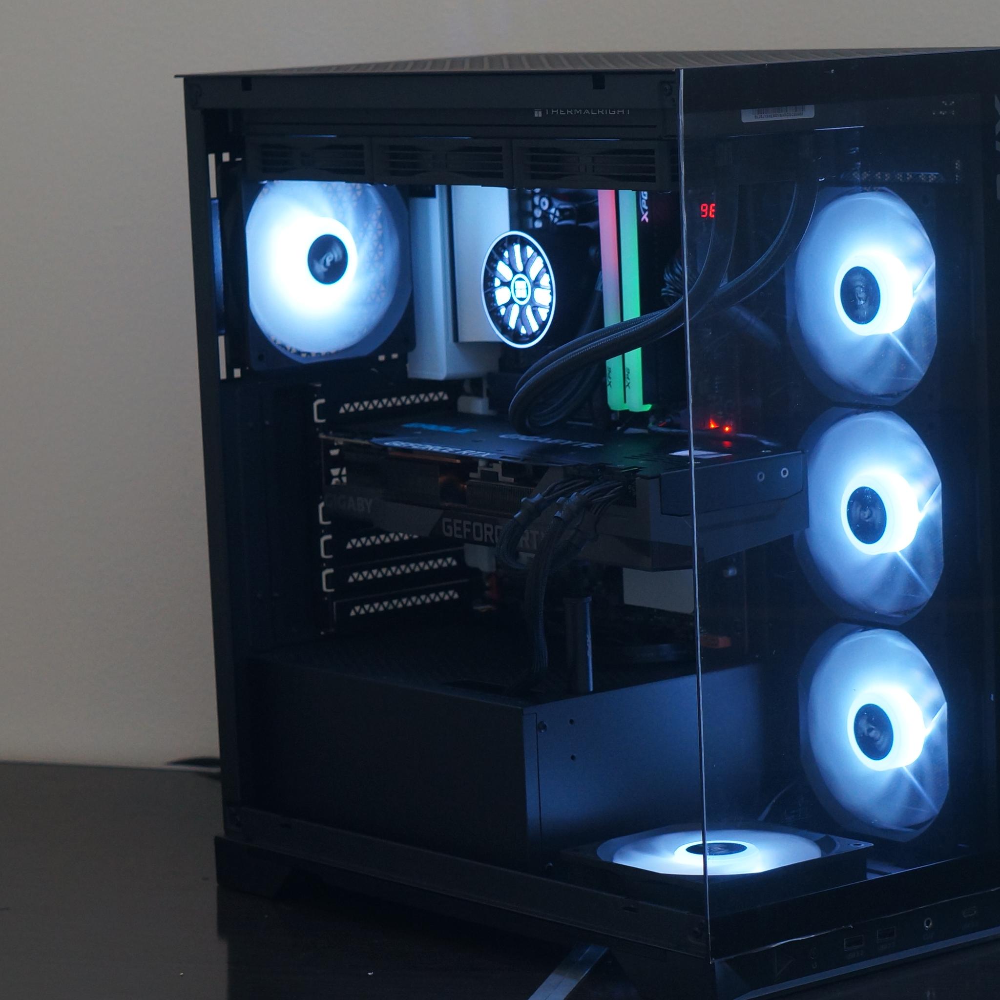 RTX 3080 + Ryzen 7 5800X | 32 GB | 1 TB