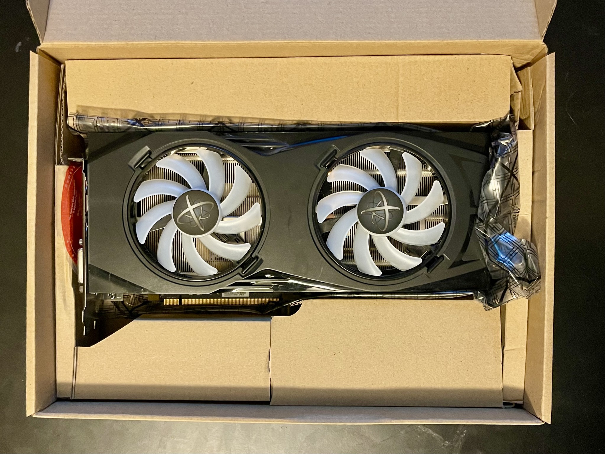 XFX RX480GTR IN ORIGINAL BOX w/ LED FANS (Dual BIOS: RX480 / RX580)