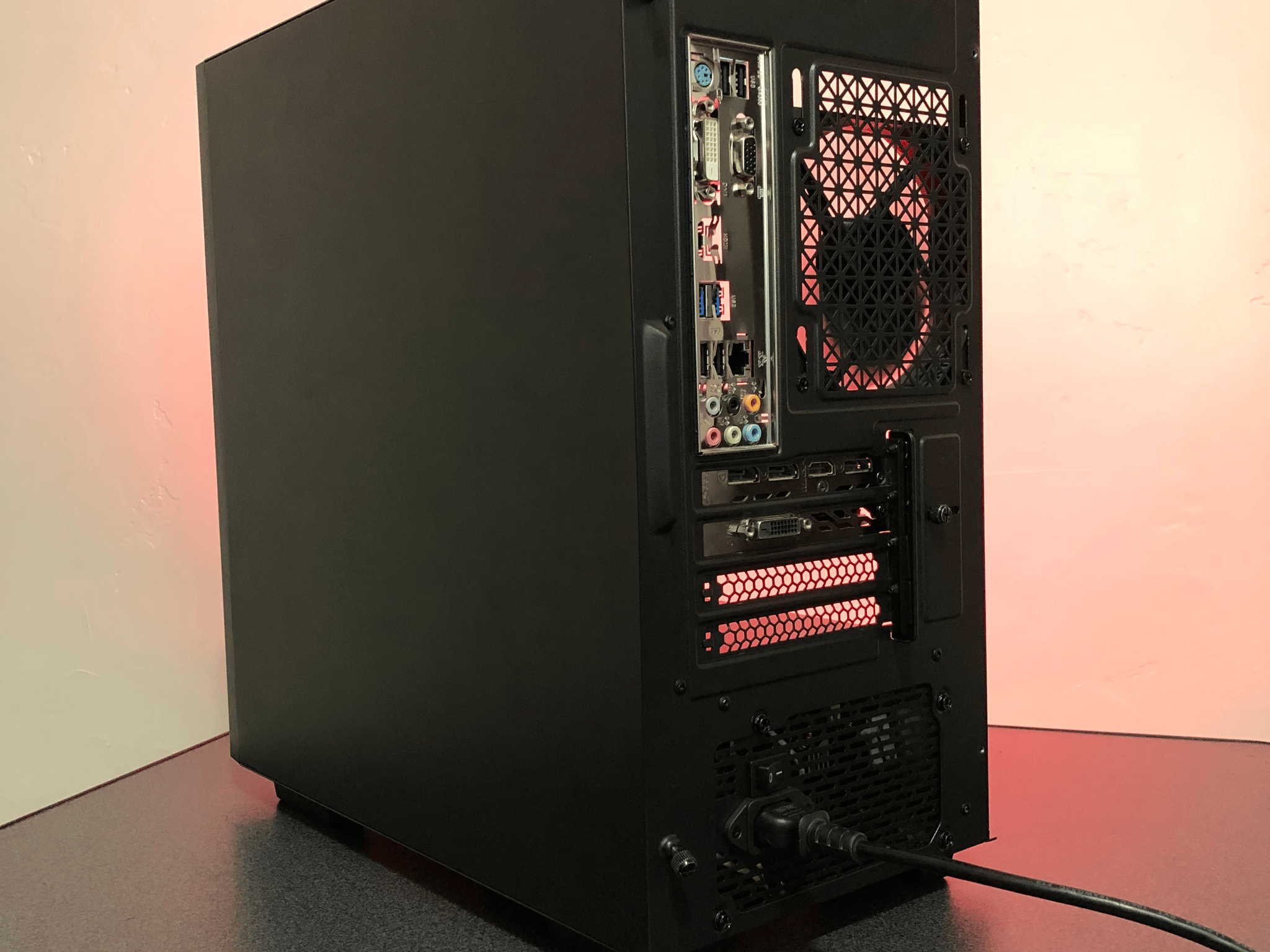 Custom Gaming PC | Intel Core i5 4430 + MSI GeForce GTX 1080 GAMING X 8G + 16GB RAM