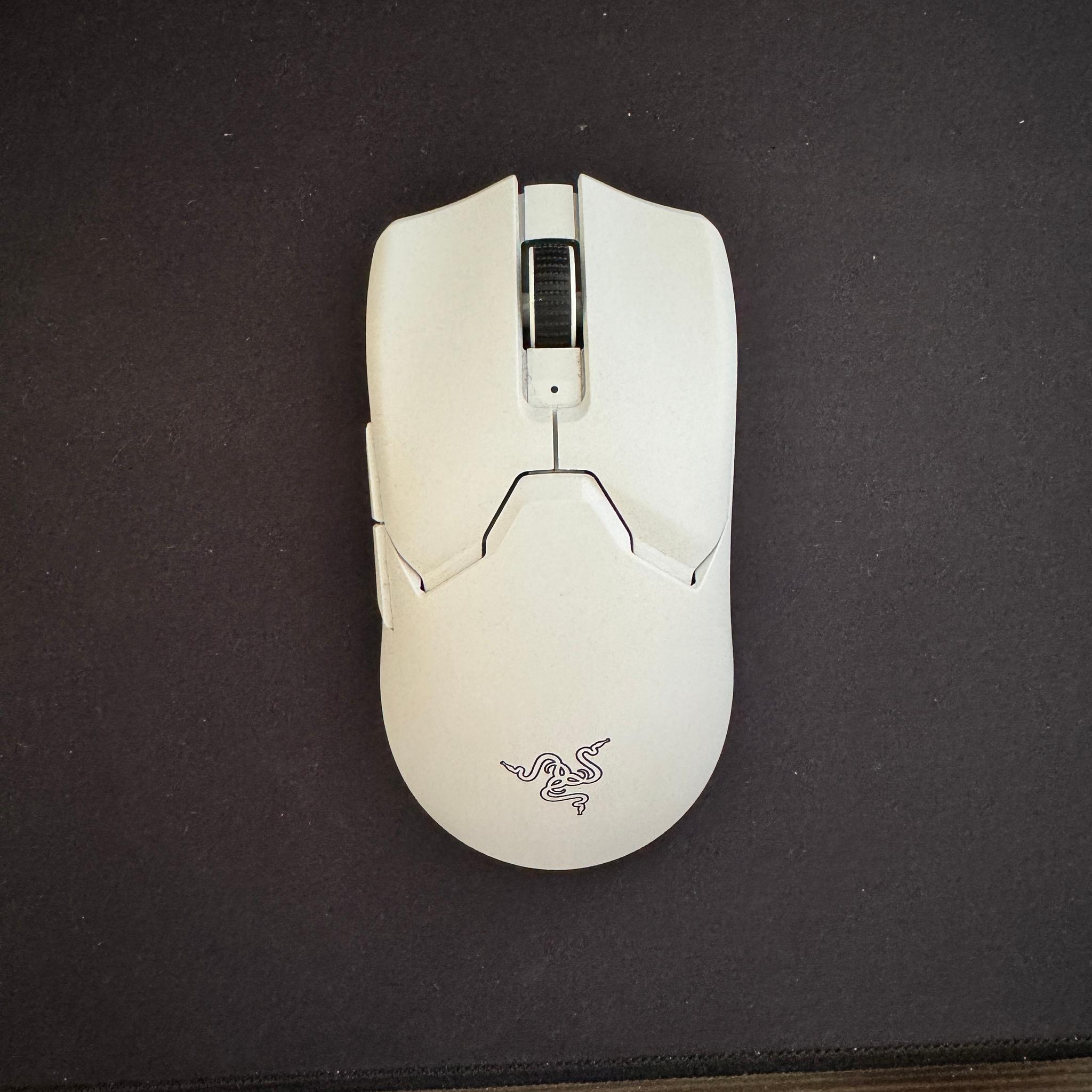 Razer Viper V2 Pro (White) with 8K Dongle & Superglide Glass Skates