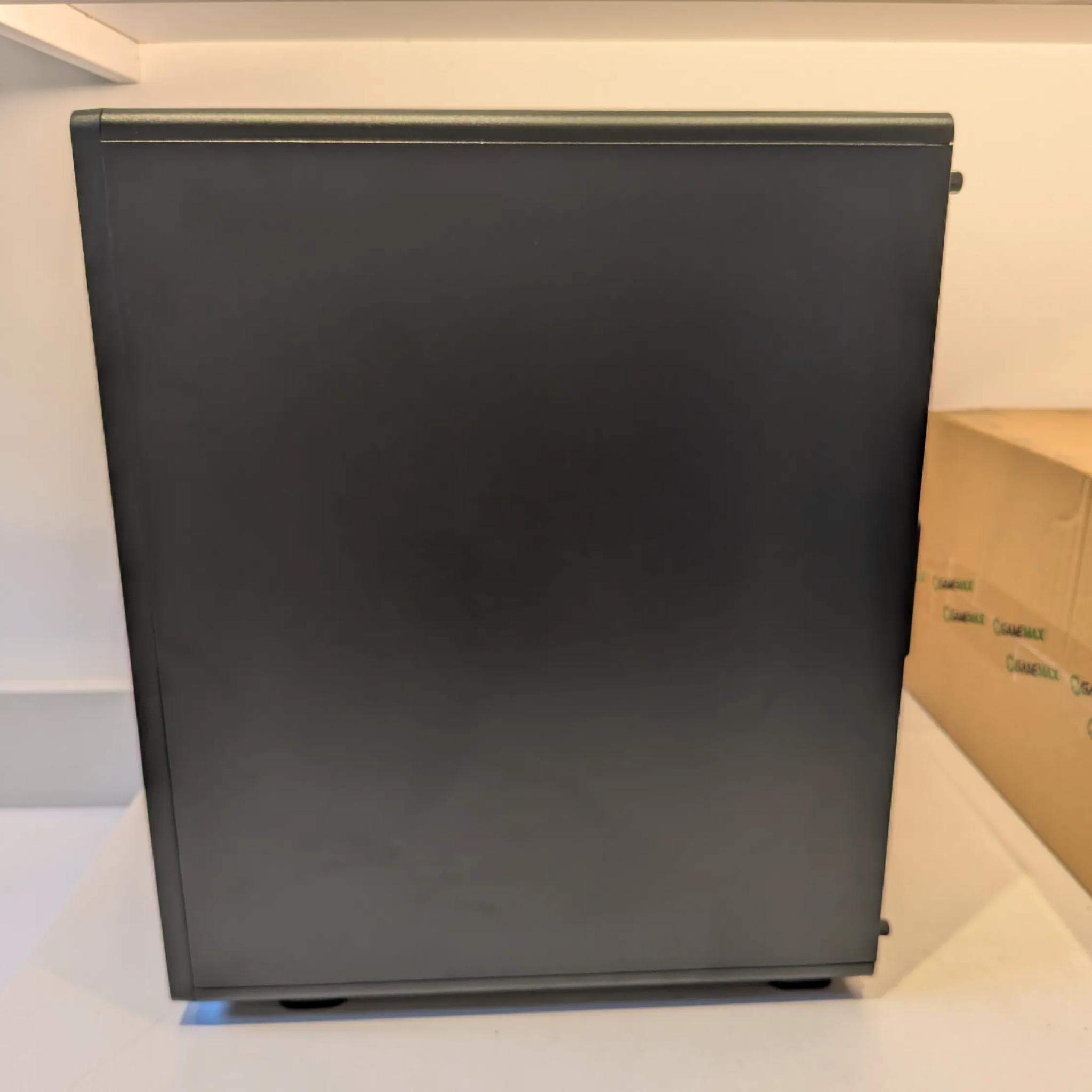 🌊 Cooled 🪵 Gaming PC - AMD Radeon RX 9070, Intel Core i7 12700KF, 32 GB RAM, 2 TB