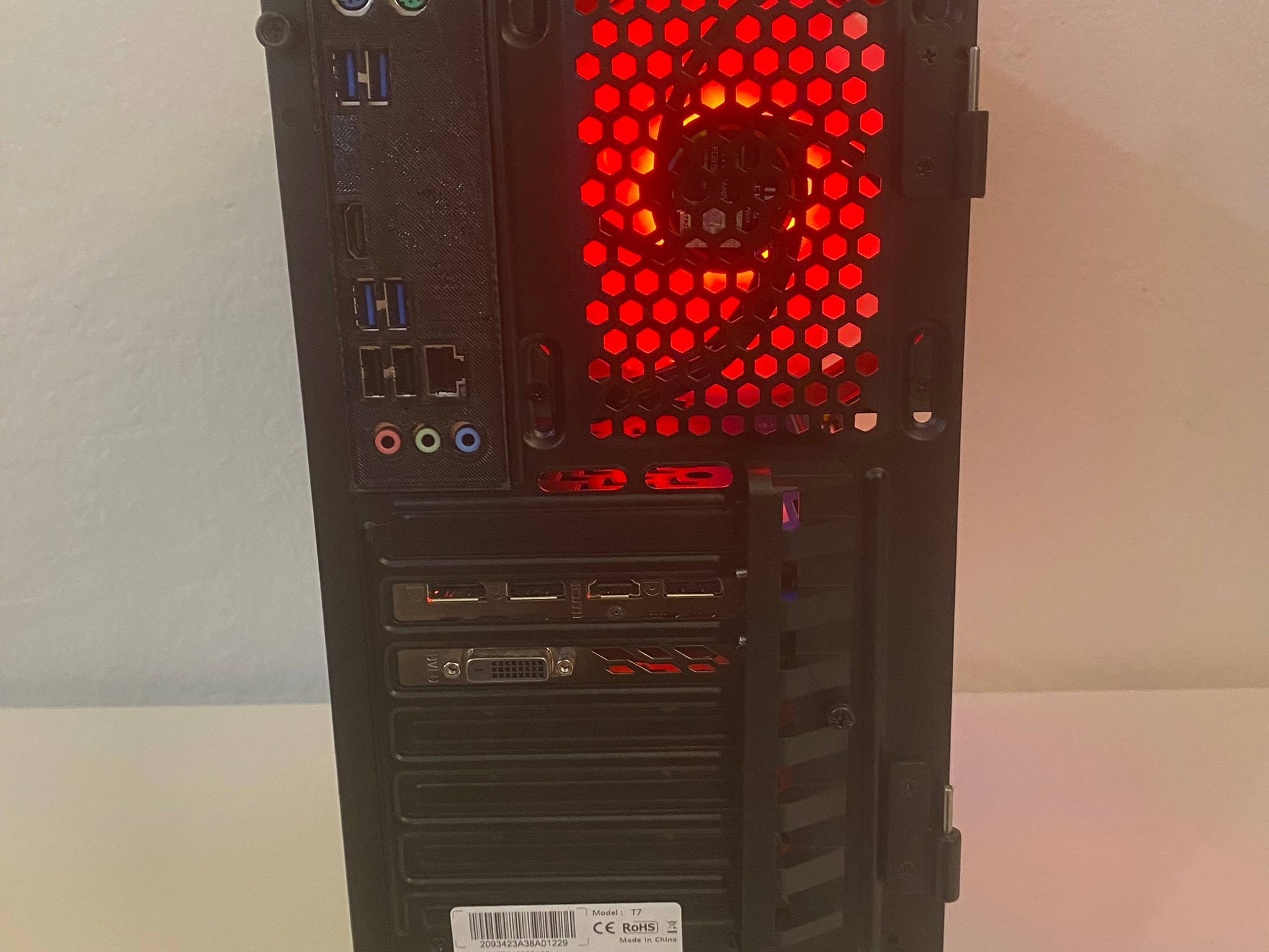 Gaming PC - GTX 1070, Intel i3 8100, 512 SSD, HDD, 16GB DDR4, Windows 10
