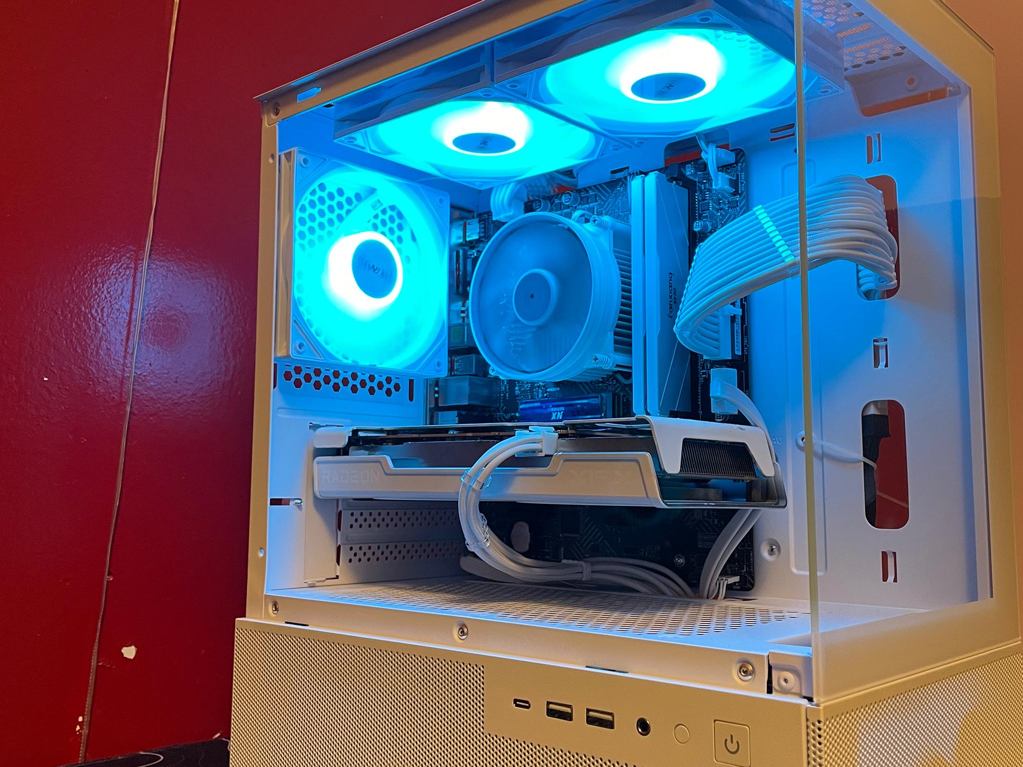Gaming PC Send Offers || 13th Gen Intel w/ Rx 6600
