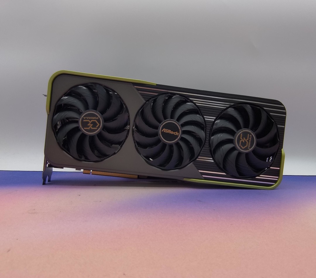 ASRock Formula OC RX 6950XT | Jawa