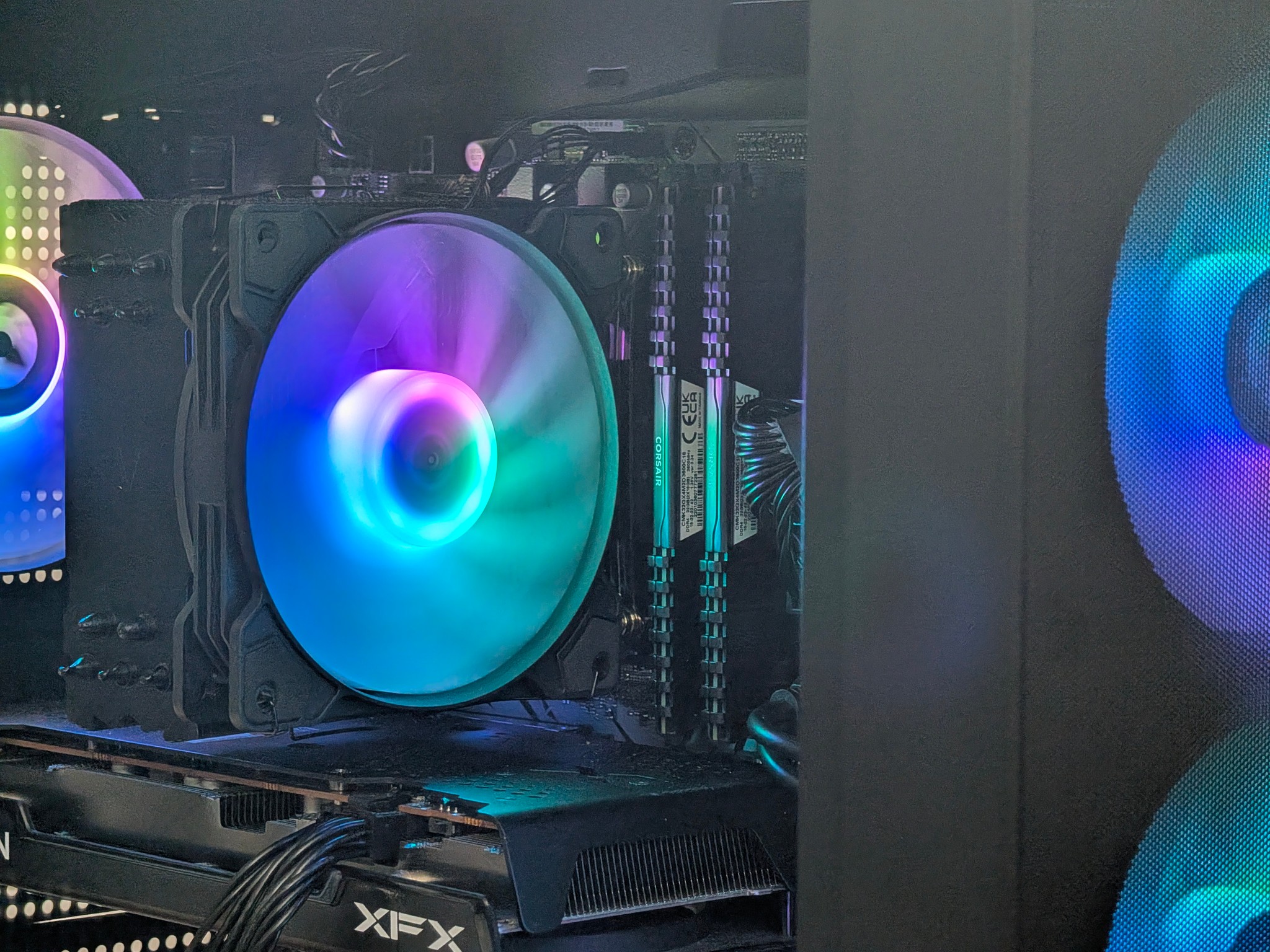 🌈🖤Ryzen 5 3600 | RX 6650XT | 32GB DDR4 | 1TB SSD | Gaming PC🖤🌈