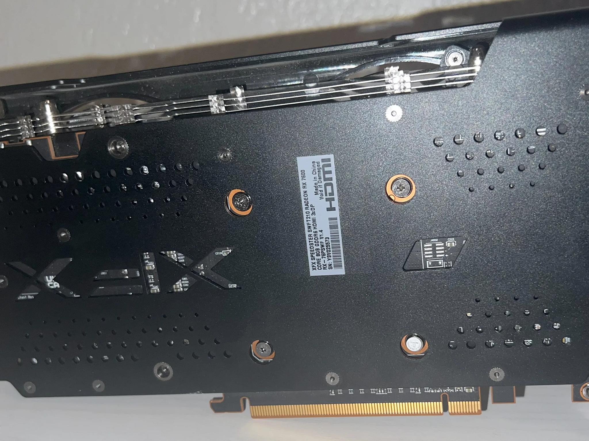 Radeon RX 7600 8GB (XFX SWFT 210)