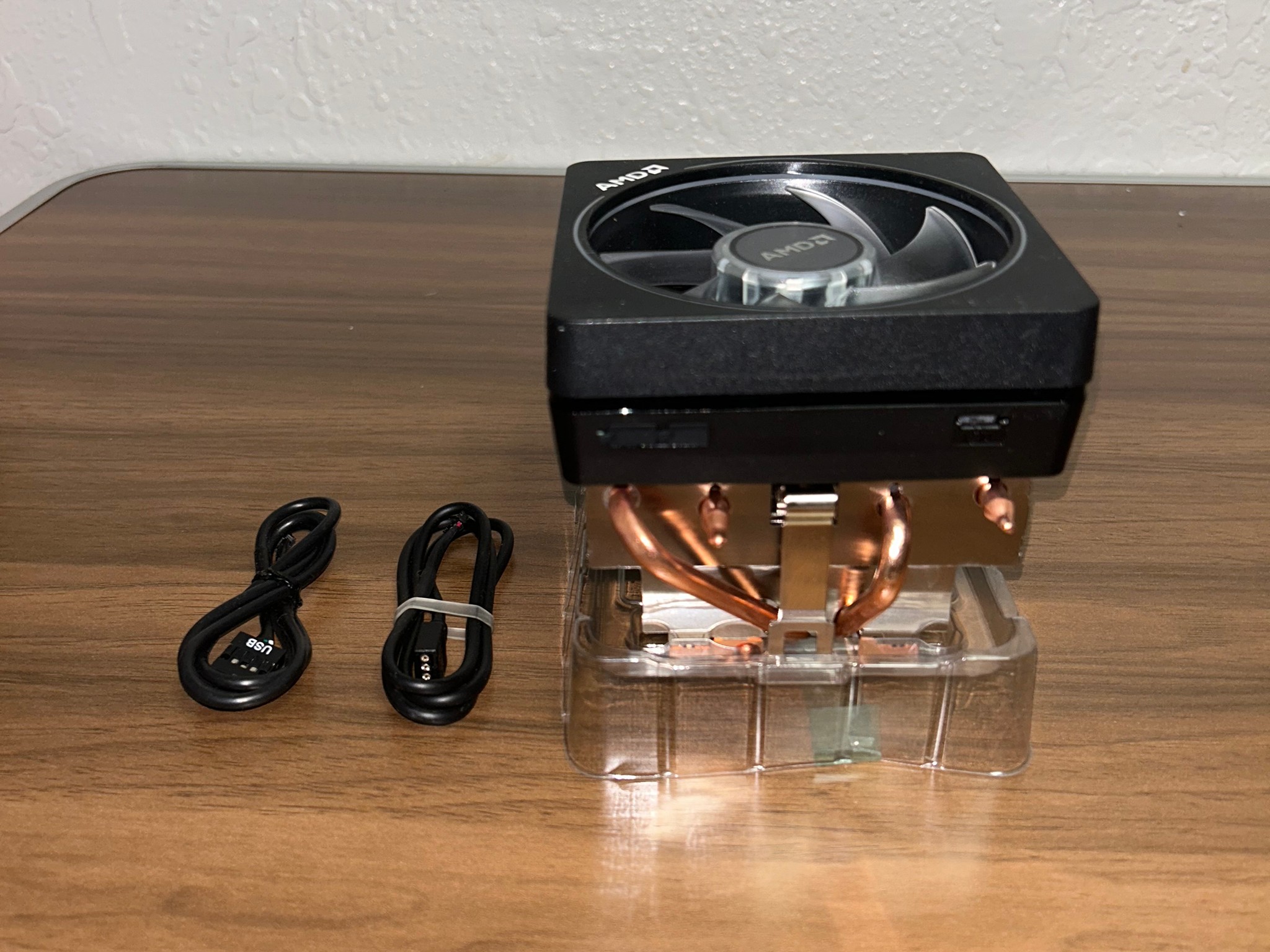[Open Box] AMD Wraith Prism LED RGB Cooler