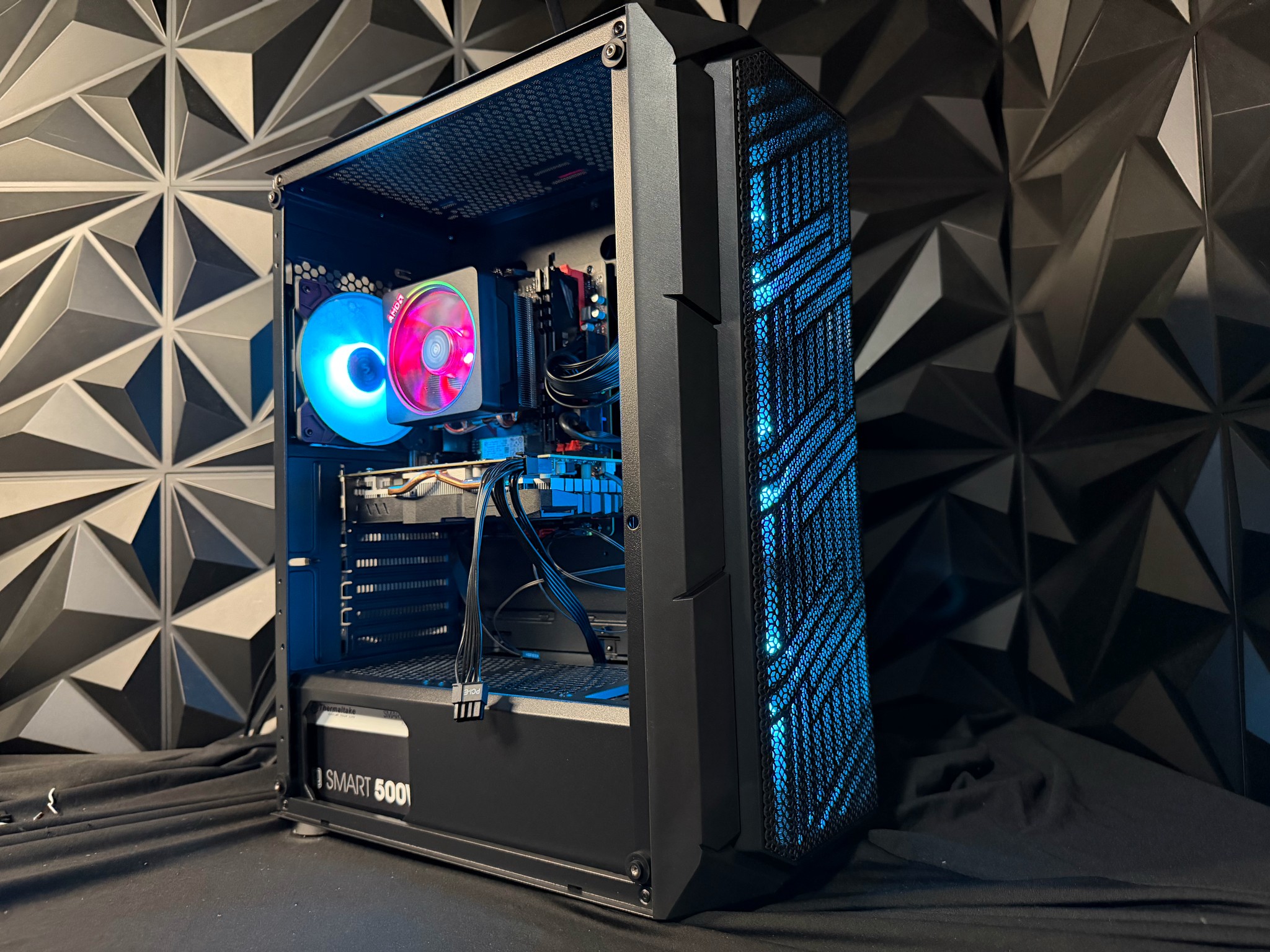 🔥 💸 Budget Baddie 💸 🔥 Ryzen5 3600| RX 580 8 GB | 16 GB DDR4|512 GB  NVMe