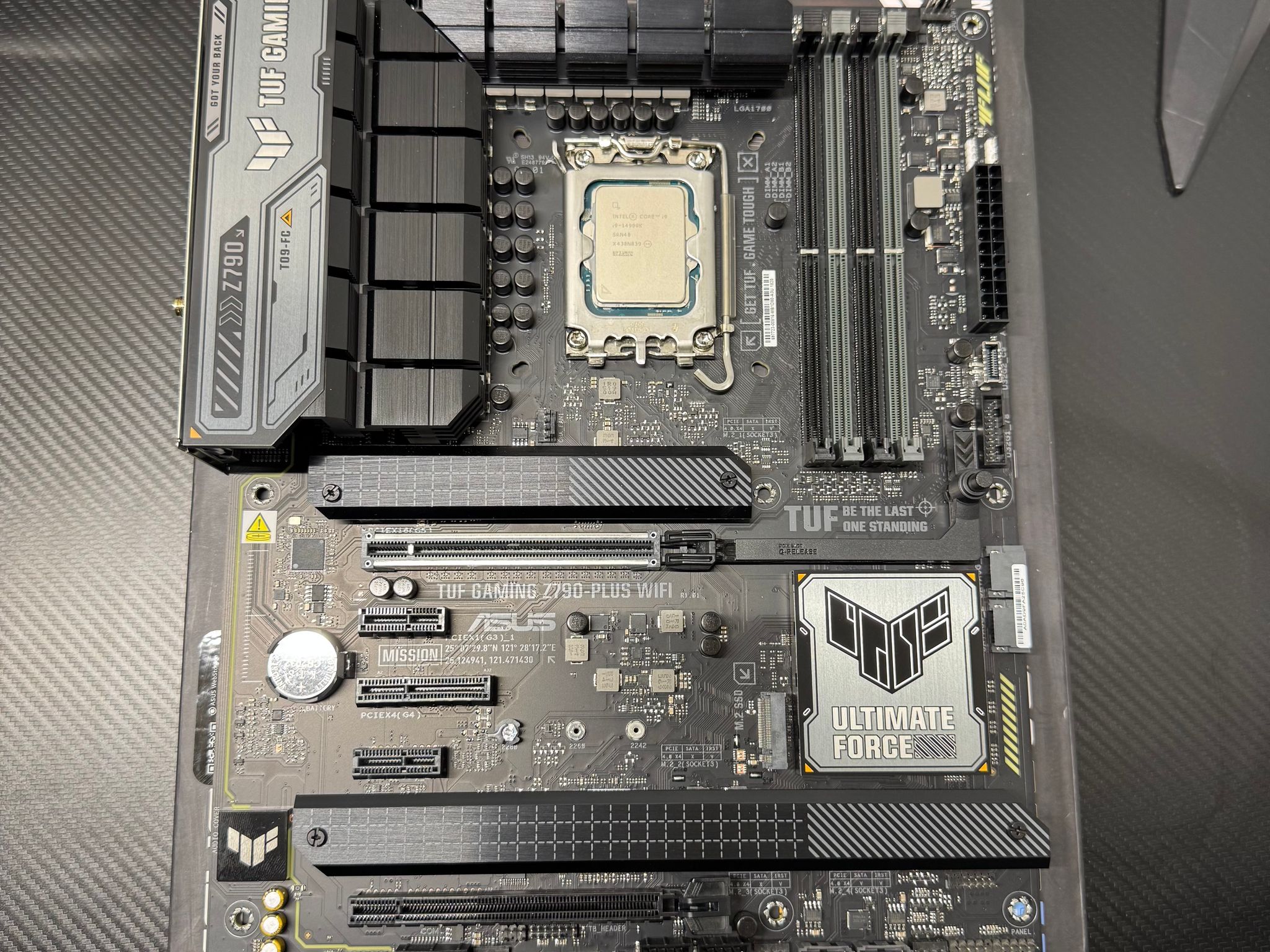 i9-14900k + z790 Motherboard
