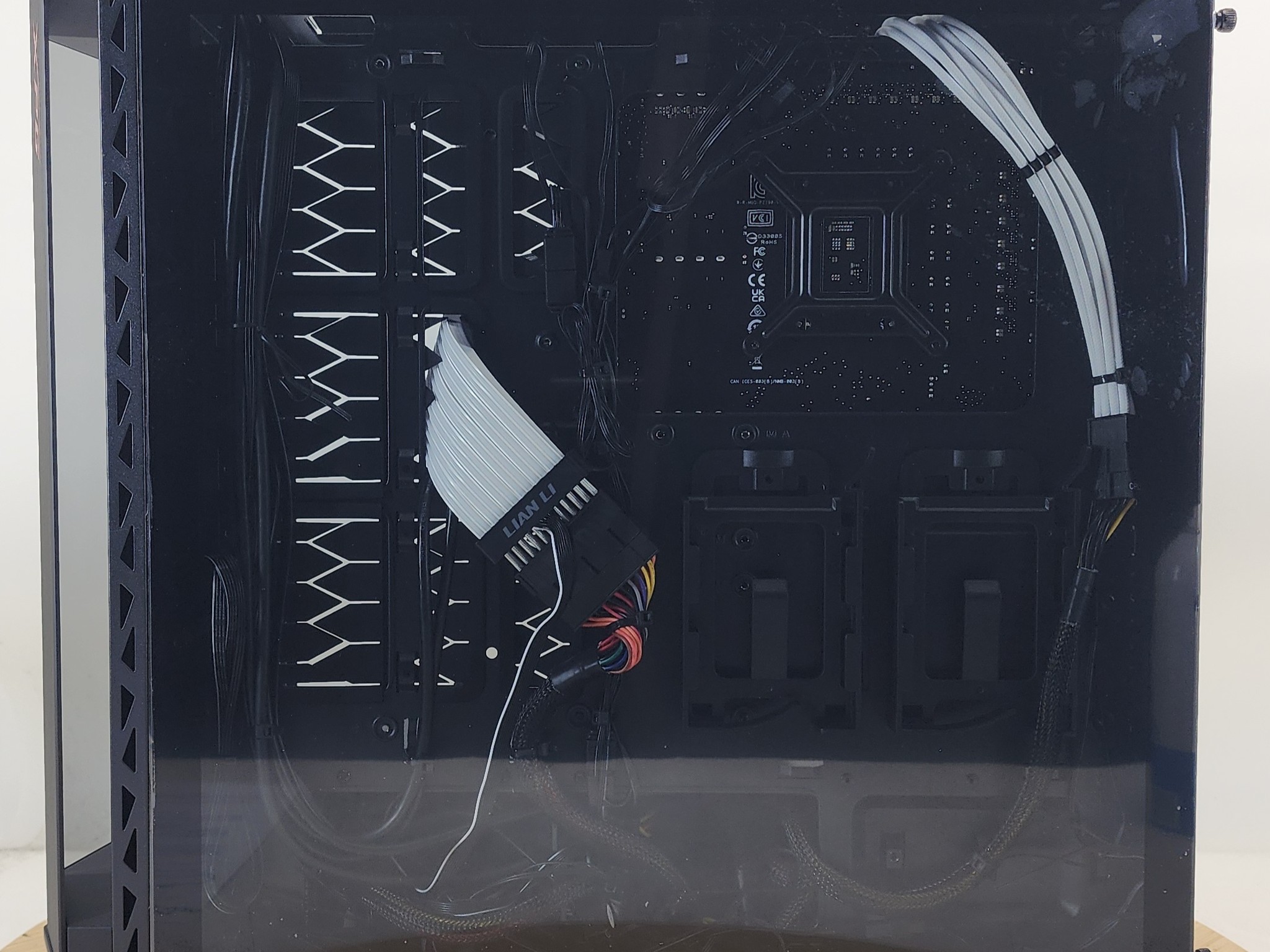 Gaming PC i7-14700KF 16GB RAM 1TB SSD RX 9060 8GB Windows 11 Computer