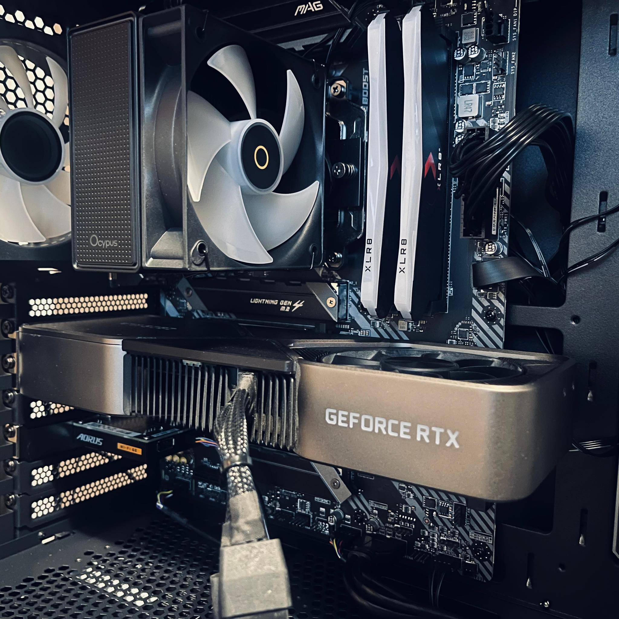 Pro Gaming PC |RTX 3080 // Ryzen 5600x // 32GB DDR4|
