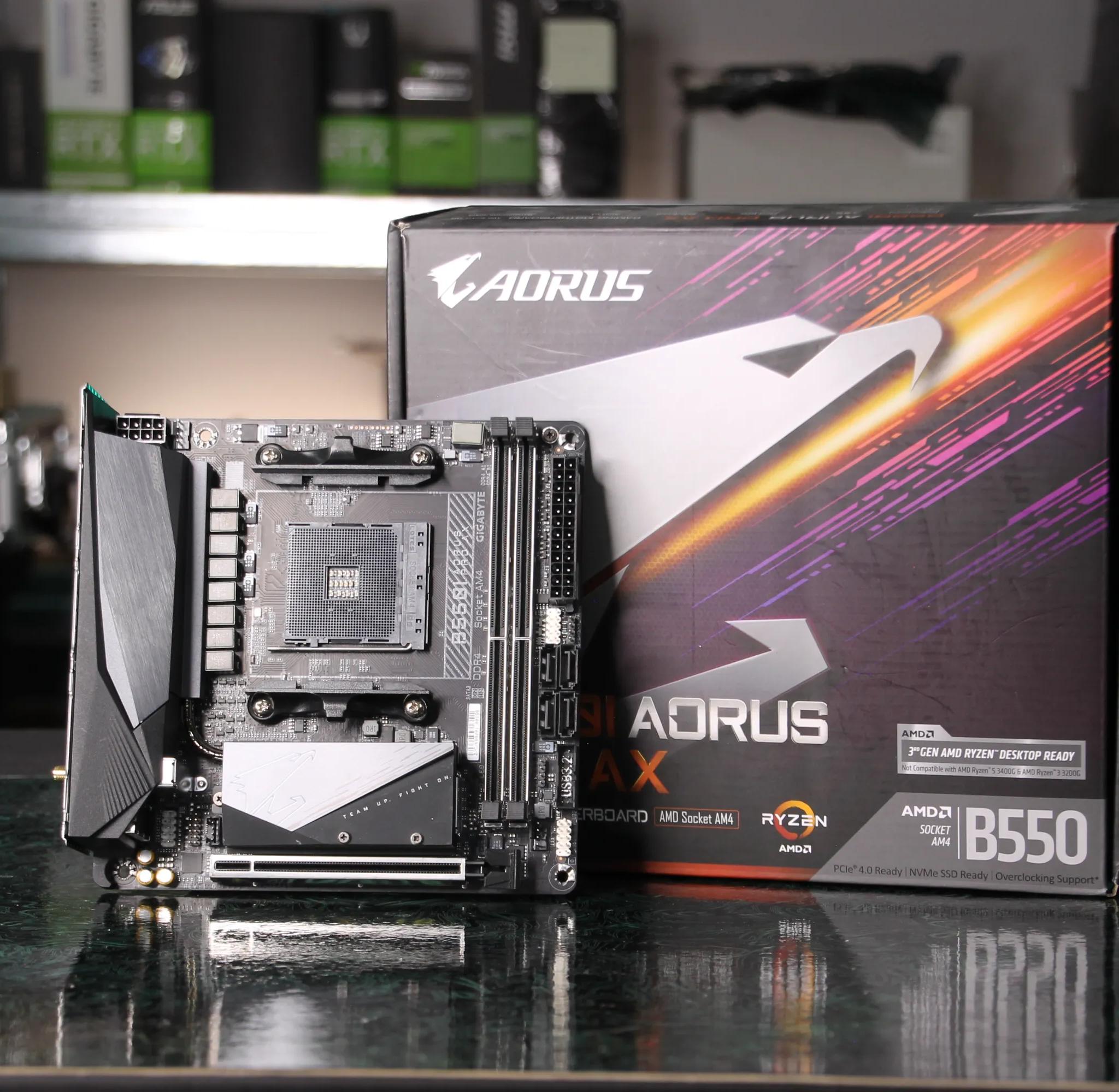 GIGABYTE B550i AORUS PRO AX ITX Motherboard