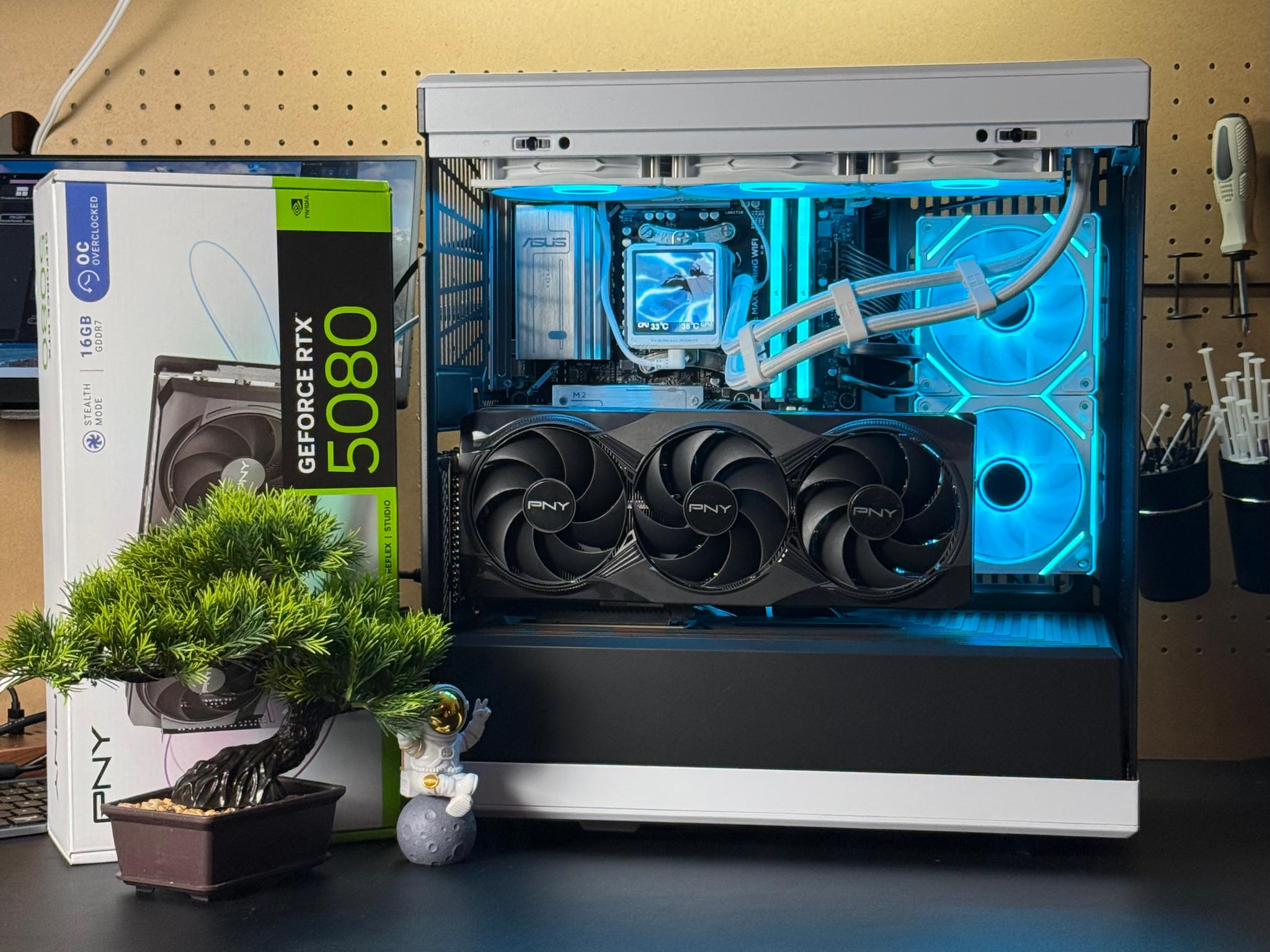 Brand New 4K Gaming PC | RTX 5080 | Ryzen 7 9800x3D | 32GB DDR5 | 4TB | Windows 11