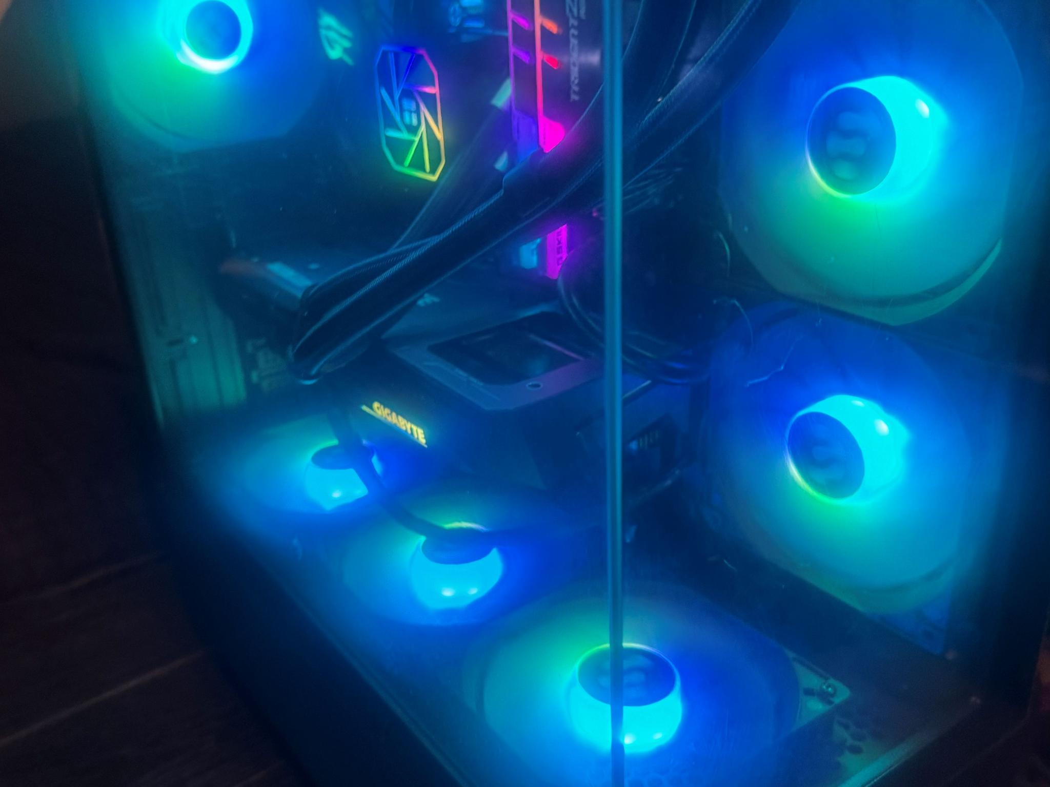 RTX 3060TI / Ryzen 7 3800X/ 16GB RGB RAM Gaming PC