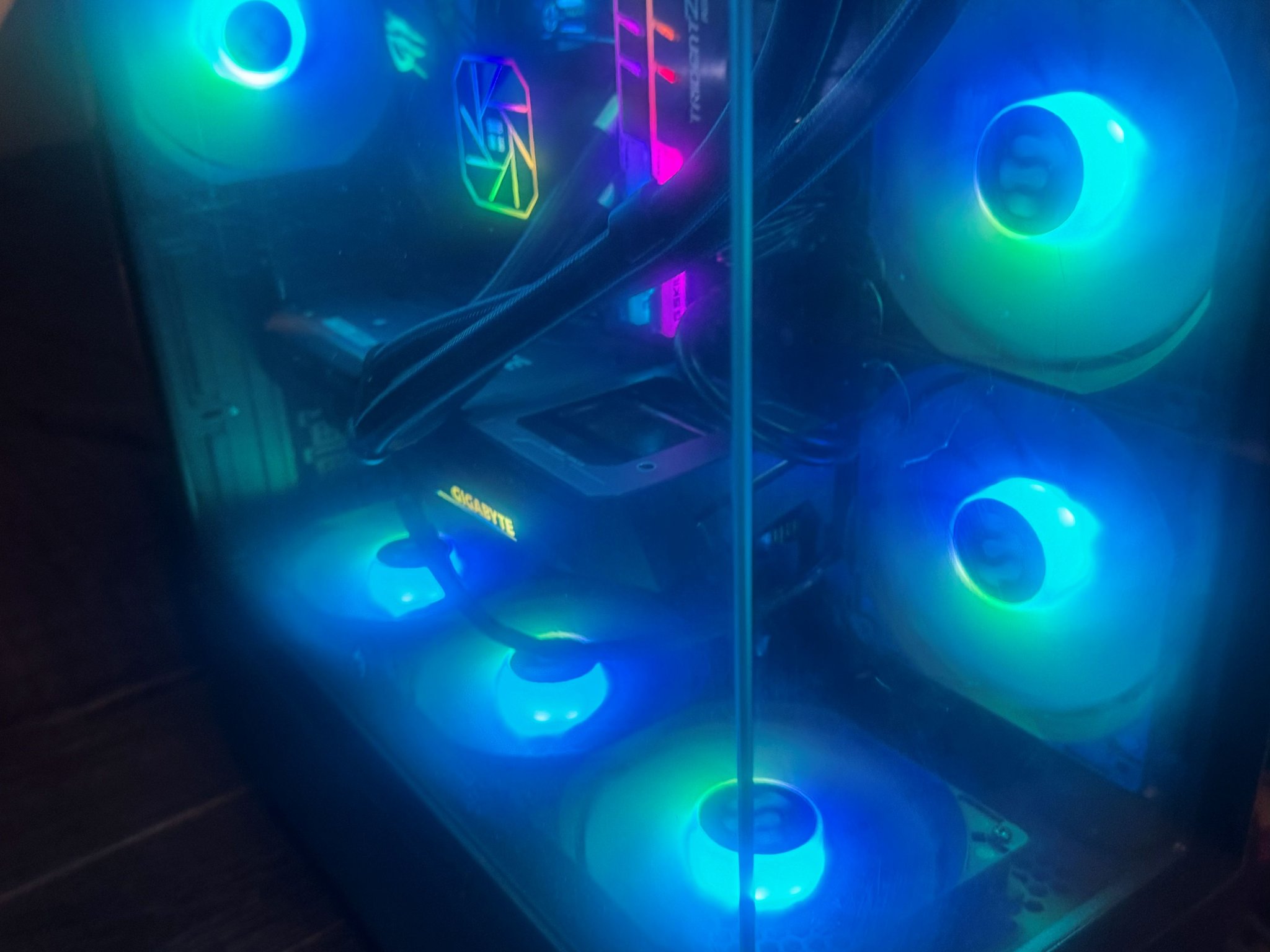 RTX 3060TI / Ryzen 7 3800X/ 16GB RGB RAM Gaming PC