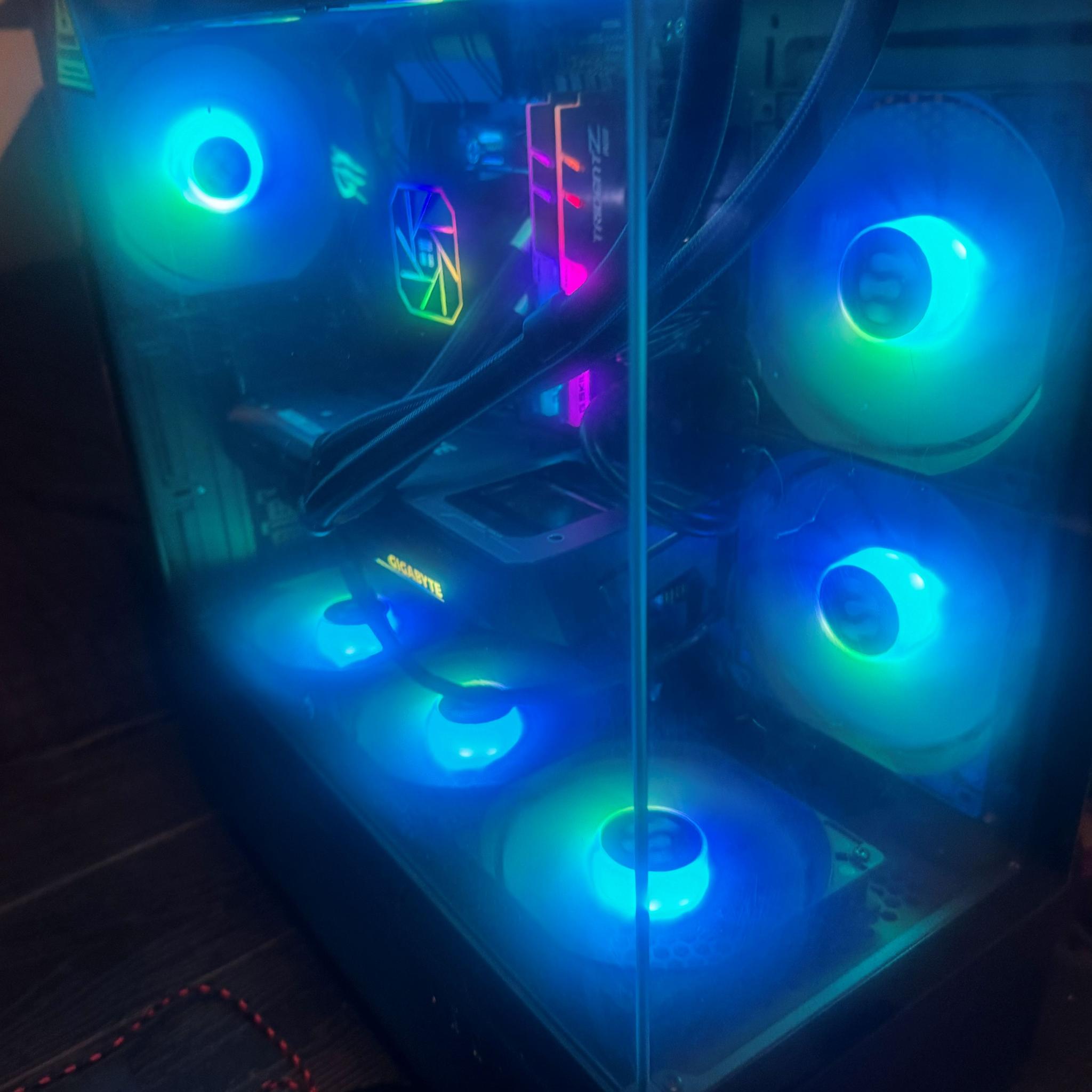 RTX 3060TI / Ryzen 7 3800X/ 16GB RGB RAM Gaming PC
