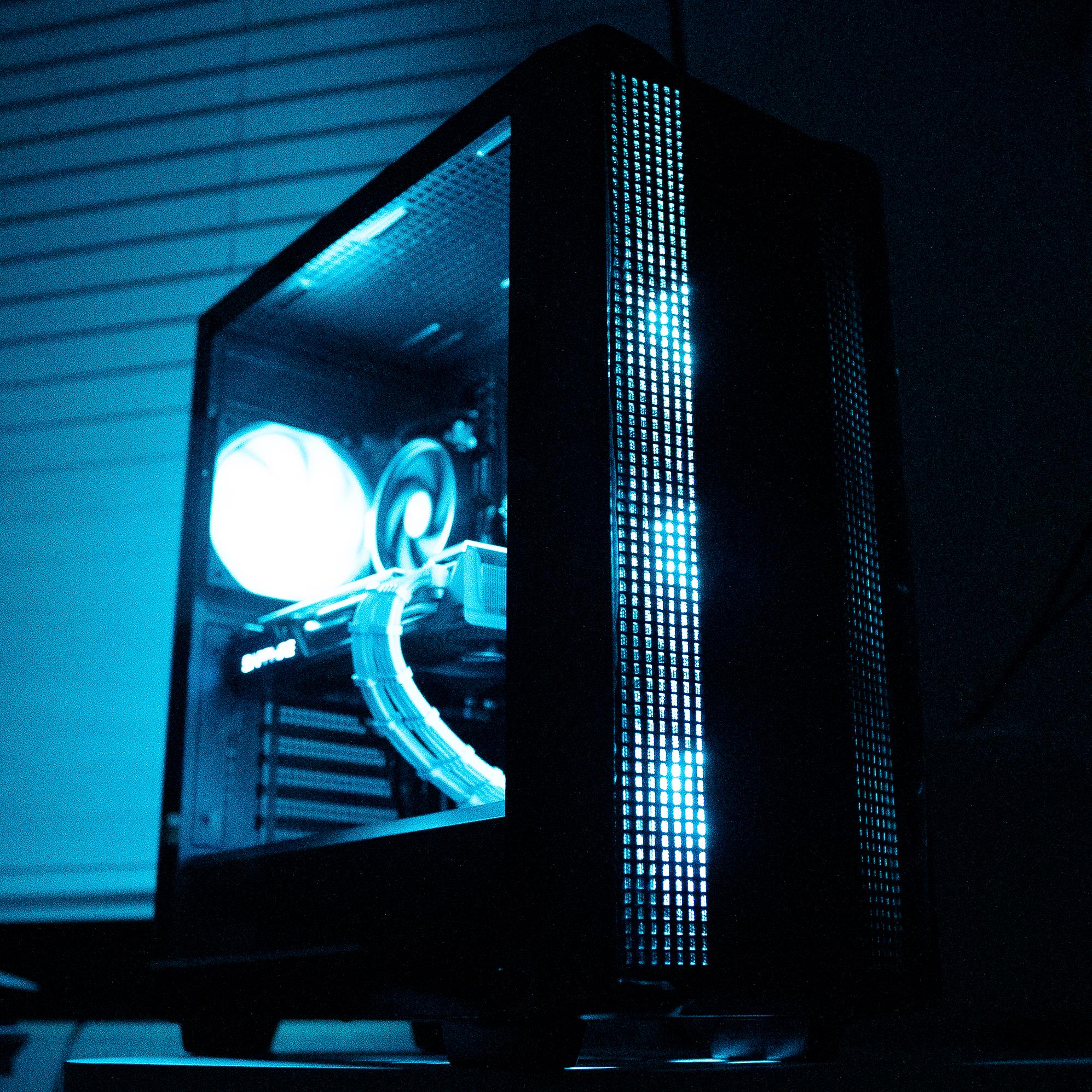 ⚫❄️ | RX 580 8GB | RYZEN 5 1600 | 16GB DDR4 RAM | 1TB NVME SSD | Arctic Blizzard
