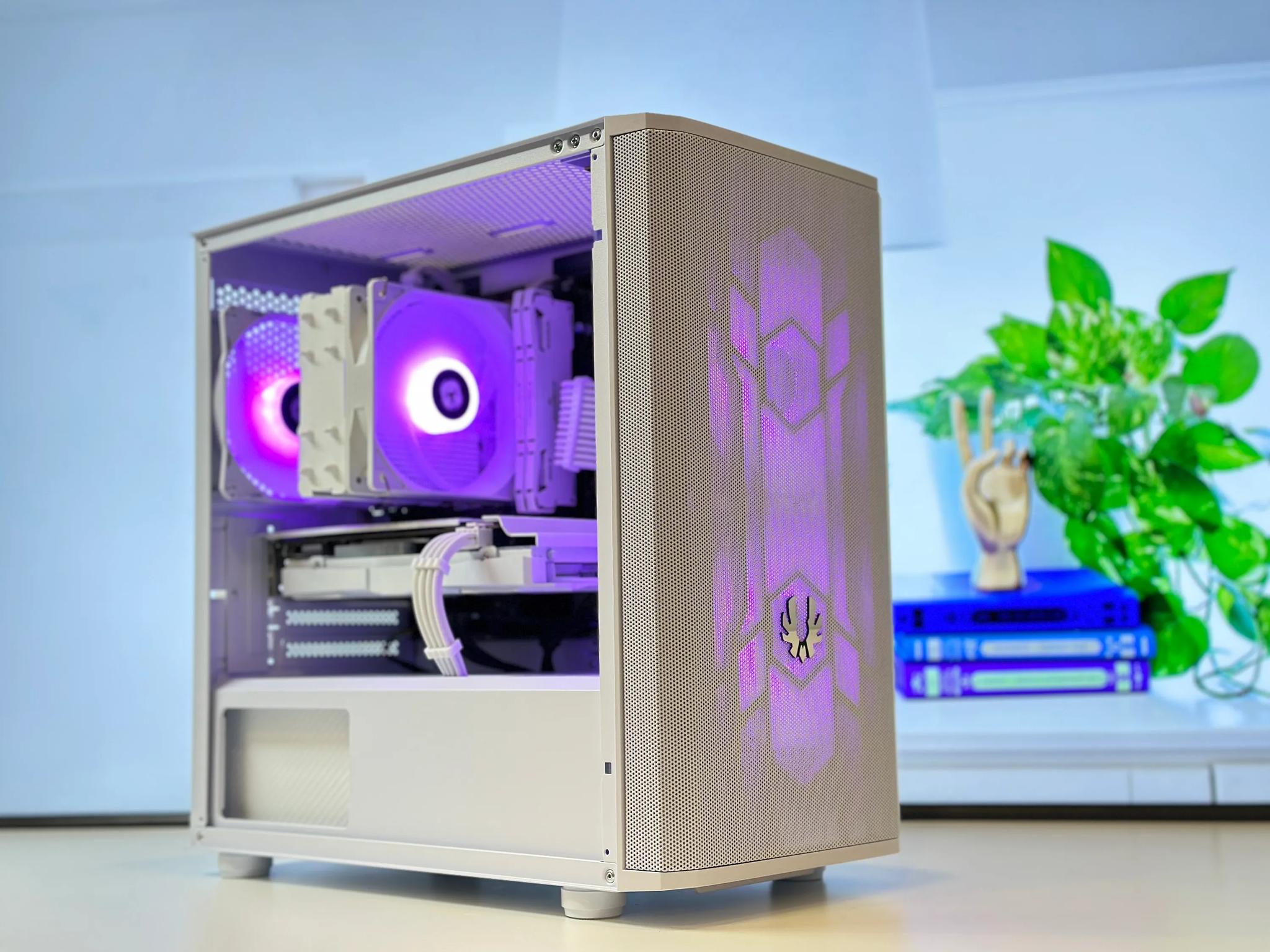 🐧North Pole Gaming PC🐧AMD RX 580 8GB⚪Ryzen 5 3500X⚪16GB DDR4⚪1TB SSD