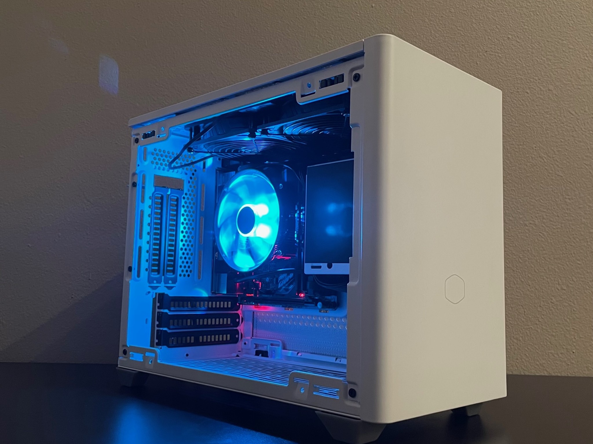 CoolerMaster NR200P ~ i7 6700 ~ 16gb RAM ~ 1TB M.2 SSD ~ z190i Mini-ITX ~ NO GPU!