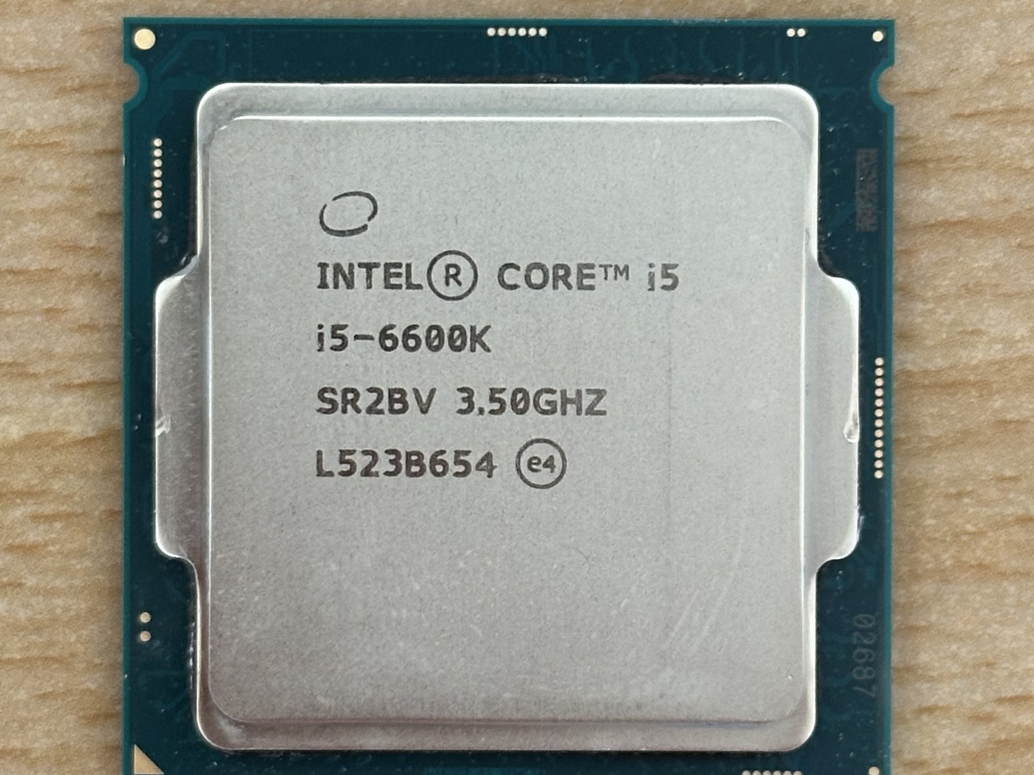 Intel Core i5 6600K/ W Deepcool 120mm RGB Tower Cooler & RGB-SATA Adapter W Controller