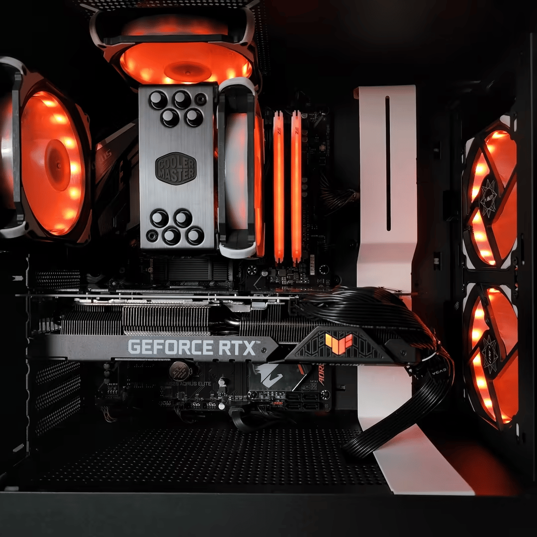 ASUS TUF GeForce RTX 3070 Ti // AMD Ryzen 7 5700G // HP 16GB 3200MHz