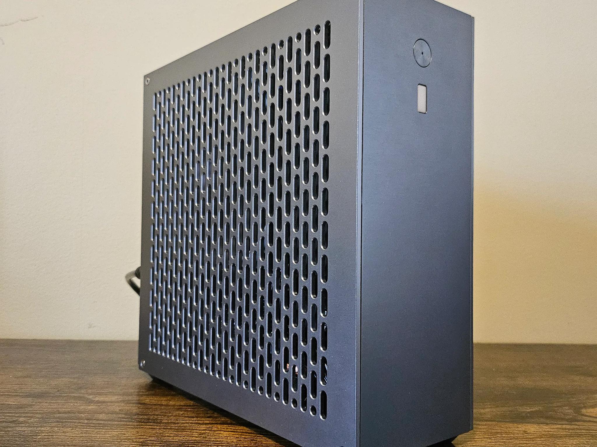5 Liter 13600kf/RTX 4060 LP SFF Gaming PC