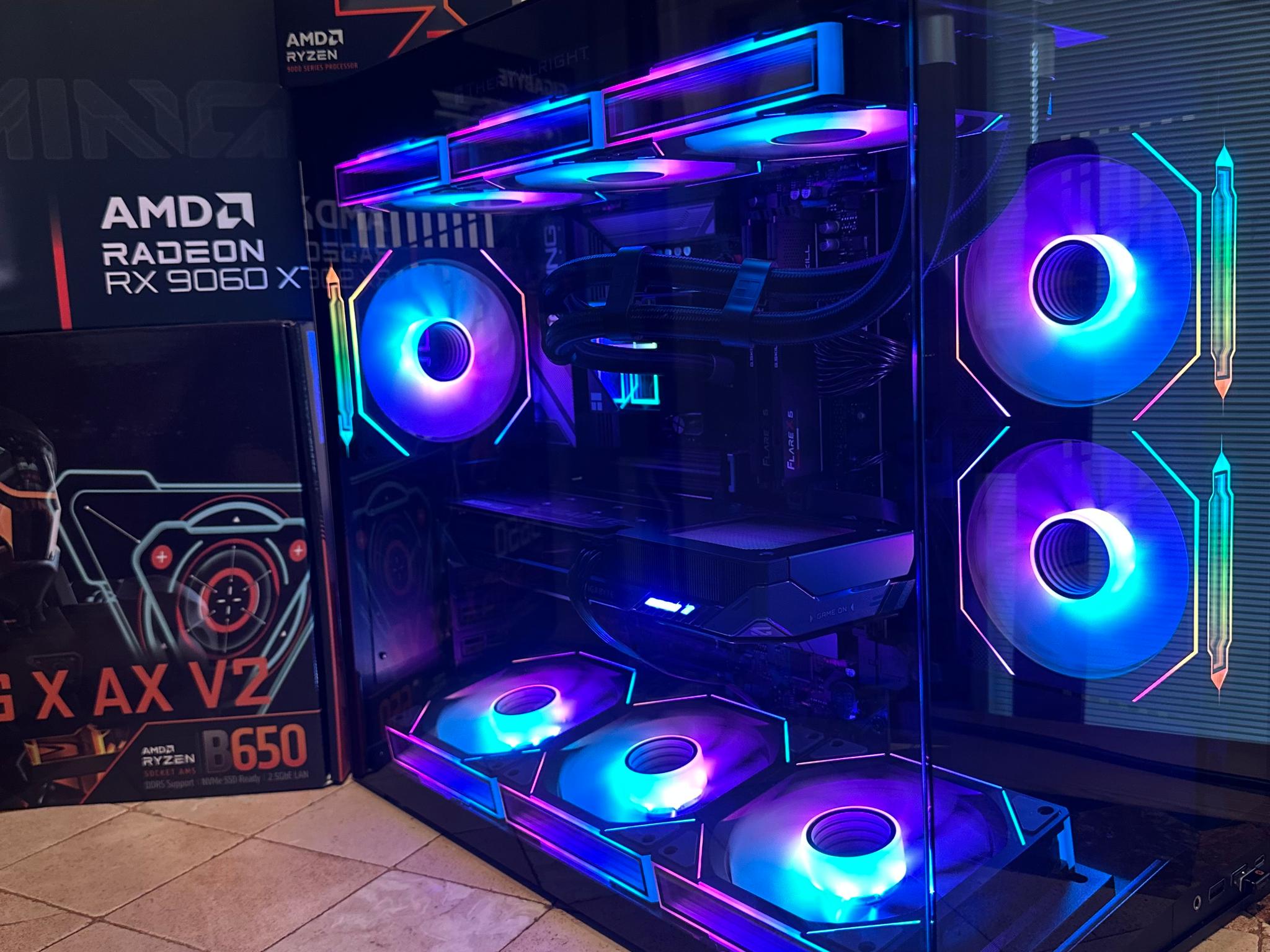 Ryzen 7 9700X / RX 9060XT 16GB - Lian Li O11 Dynamic Mini Mid-Tower Black, 1TB & 500GB M.2