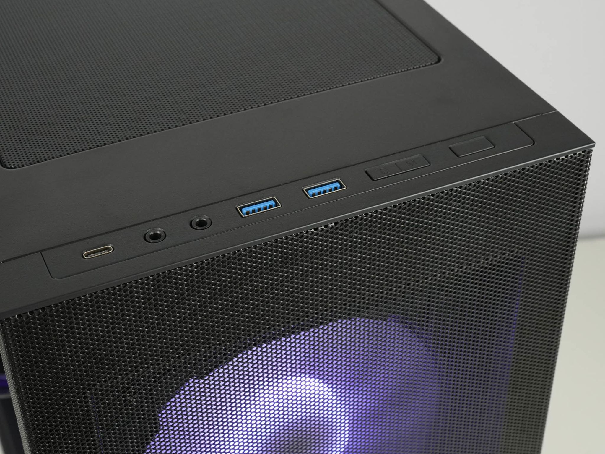 RTX 3070 | Ryzen 5 5600X | 32GB Ram | 1TB NVMe | Gaming PC