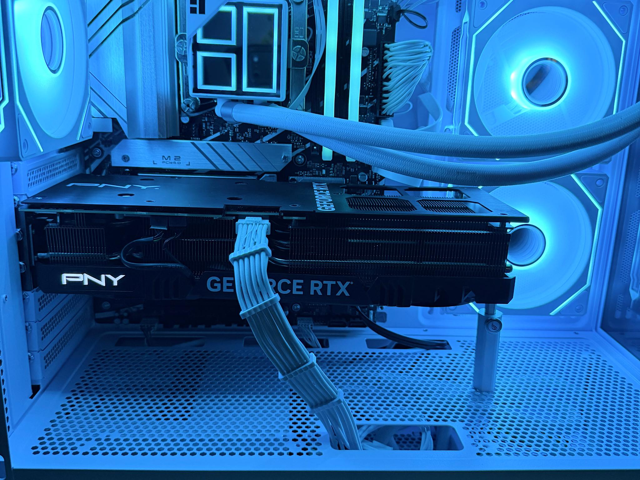 RTX 4070 TI  | I9 13900K | 32GB DDR5 | 5TB Storage | 850w PSU
