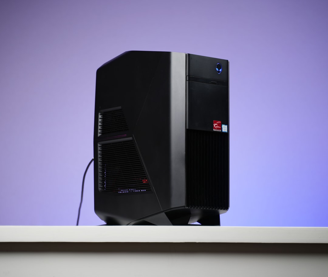 Alienform 7” GTX 1070 Intel Core i7 7700 16GB .8TB Windows 11