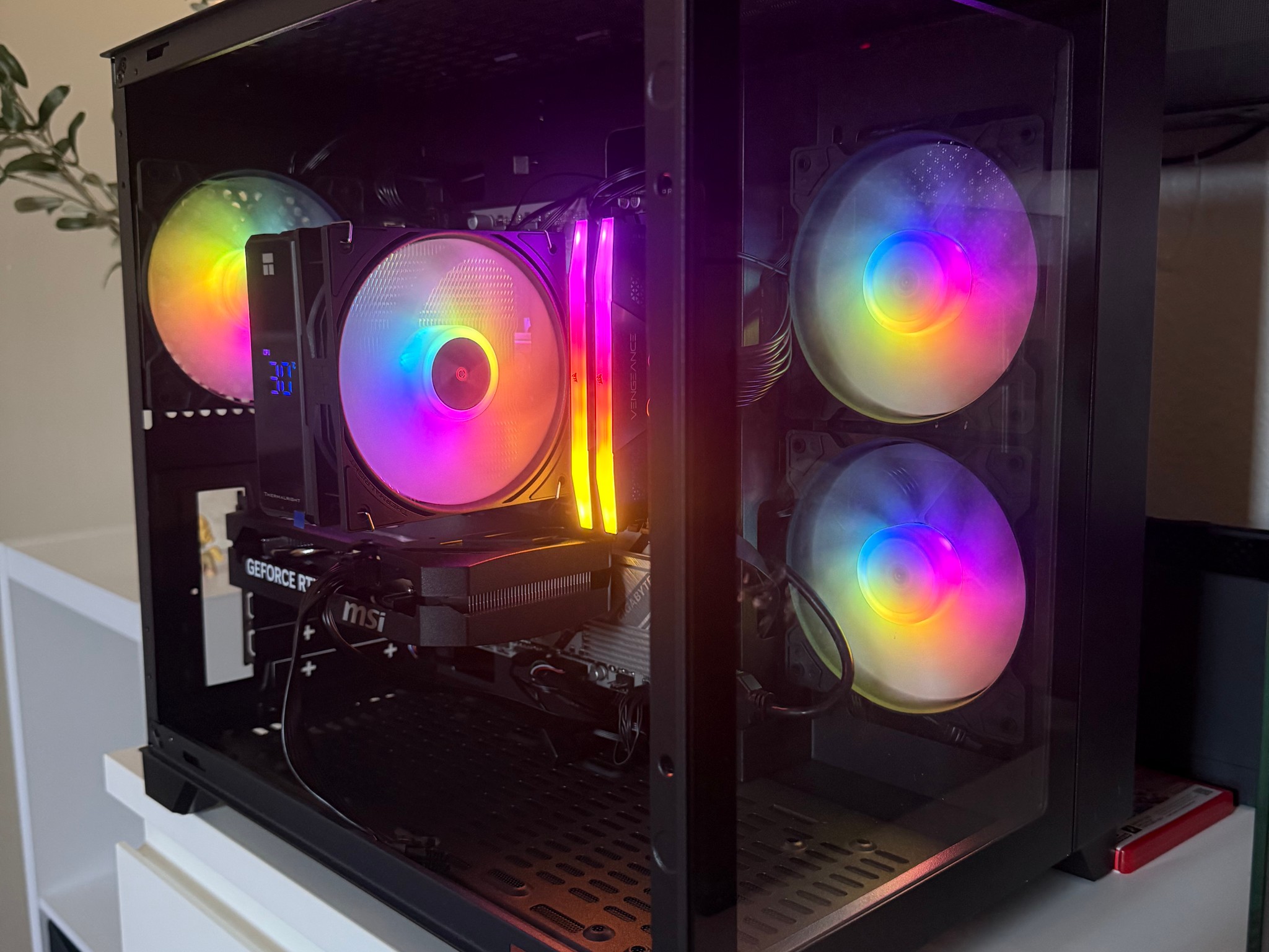 GeForce RTX 5060 Custom Gaming PC - Ryzen 5 8500G