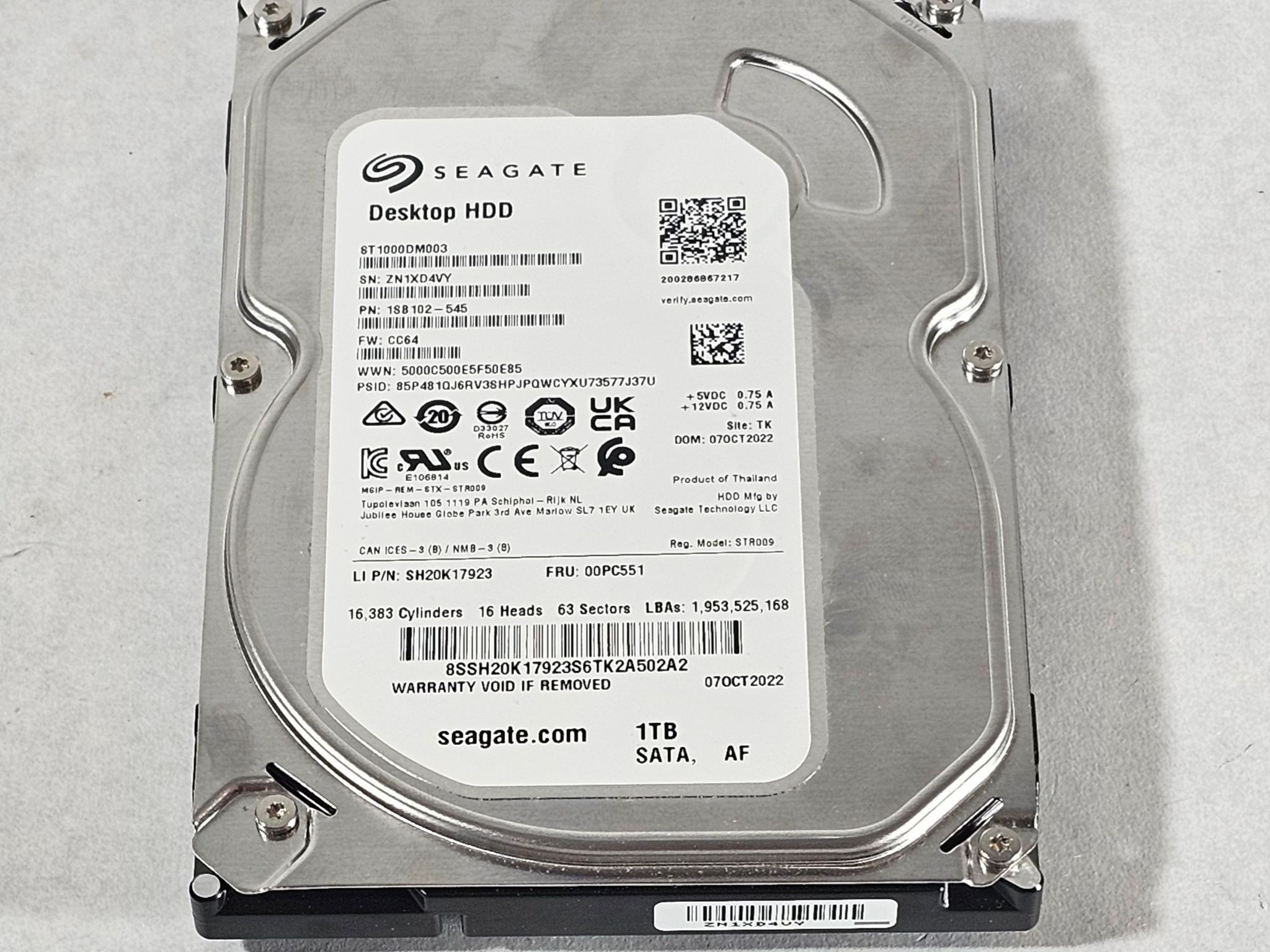 1TB 3.5" Hard Drive Seagate Desktop HDD ST1000DM003