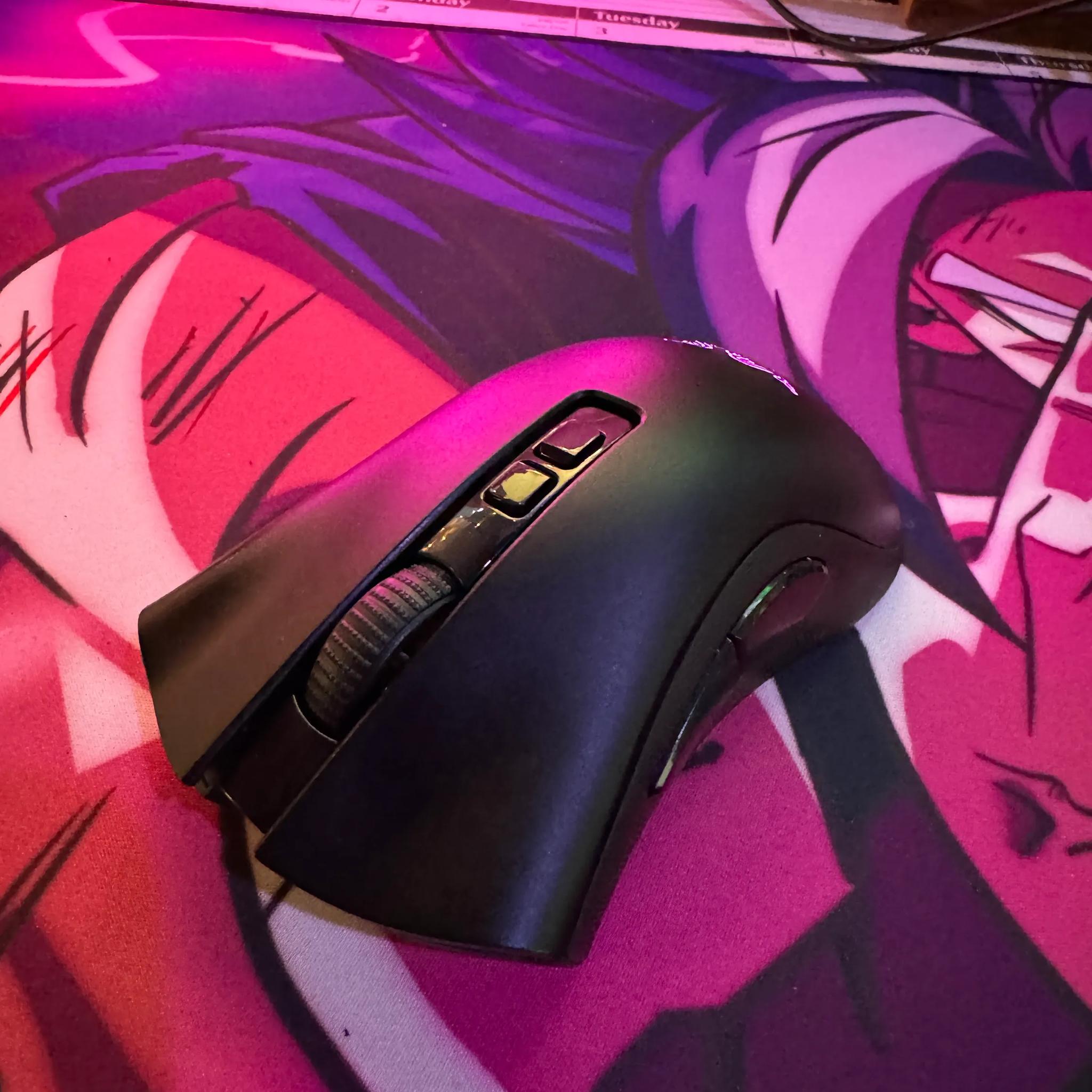 Razer BlackWidow V3 Pro Mechanical Wireless Keyboard & Razer DeathAdder V2 Pro Wireless Gaming Mouse