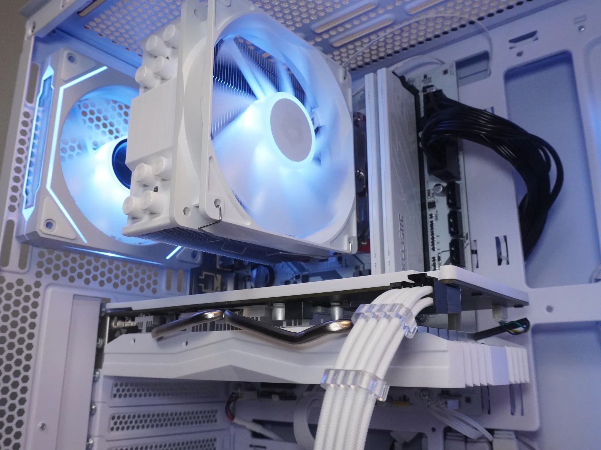 🤍ALL WHITE🤍 Starter GAMING MACHINE 🧡RX 580 2048SP 🧡 Ryzen 5 5500 | 32GB | 1TB...