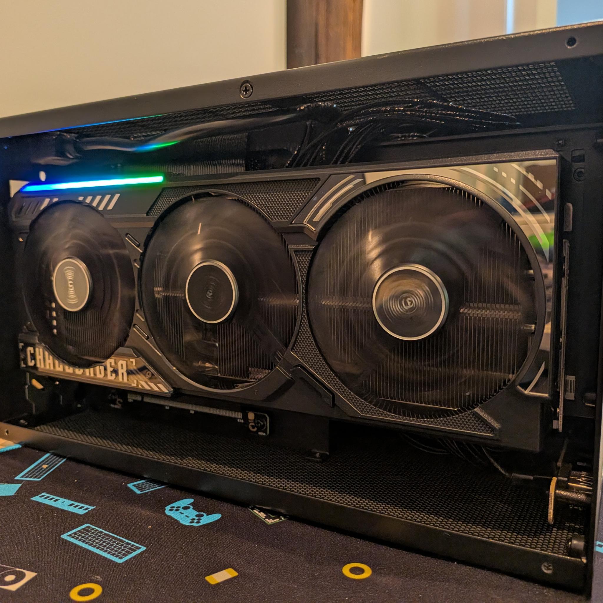 4K Vapor Queen - RX 9070, Ryzen 7 5800X3D, 64GB RAM, 2 TB Gen 4 NVME, SteamOS