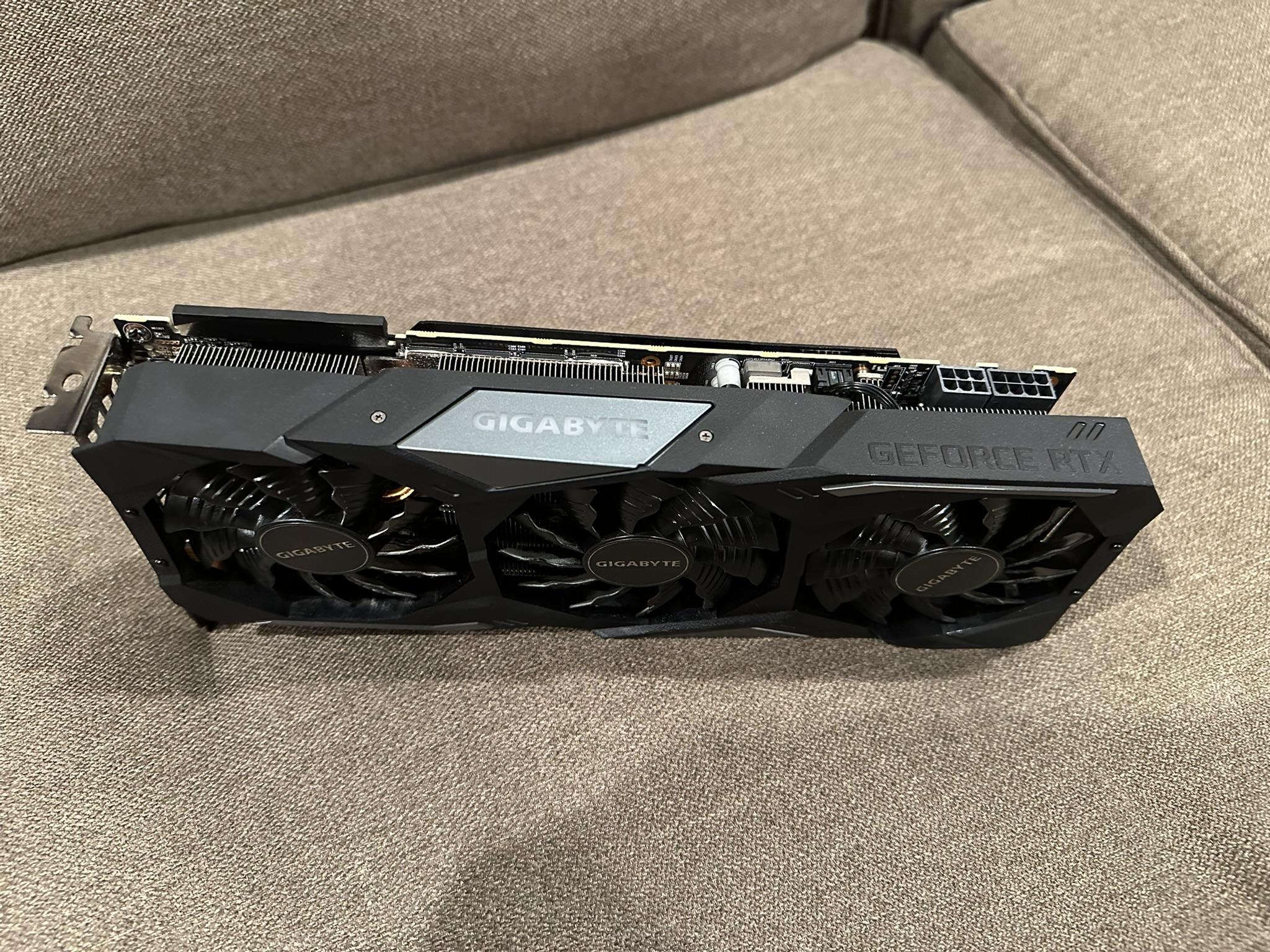 Gigabyte GeForce RTX 2080 SUPER GAMING OC 8G