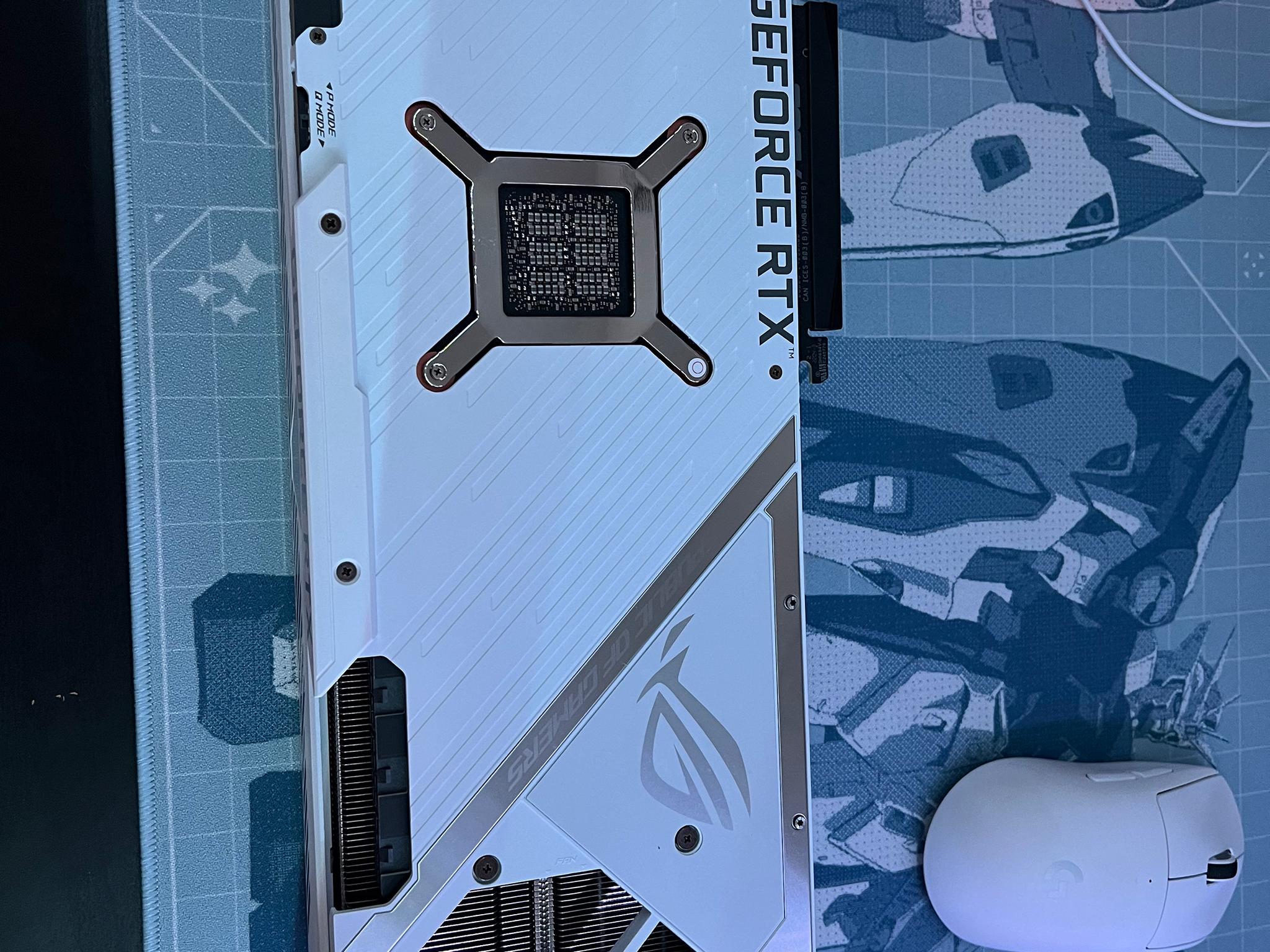 ASUS STRIX RTX 3080 10GB - White Edition 