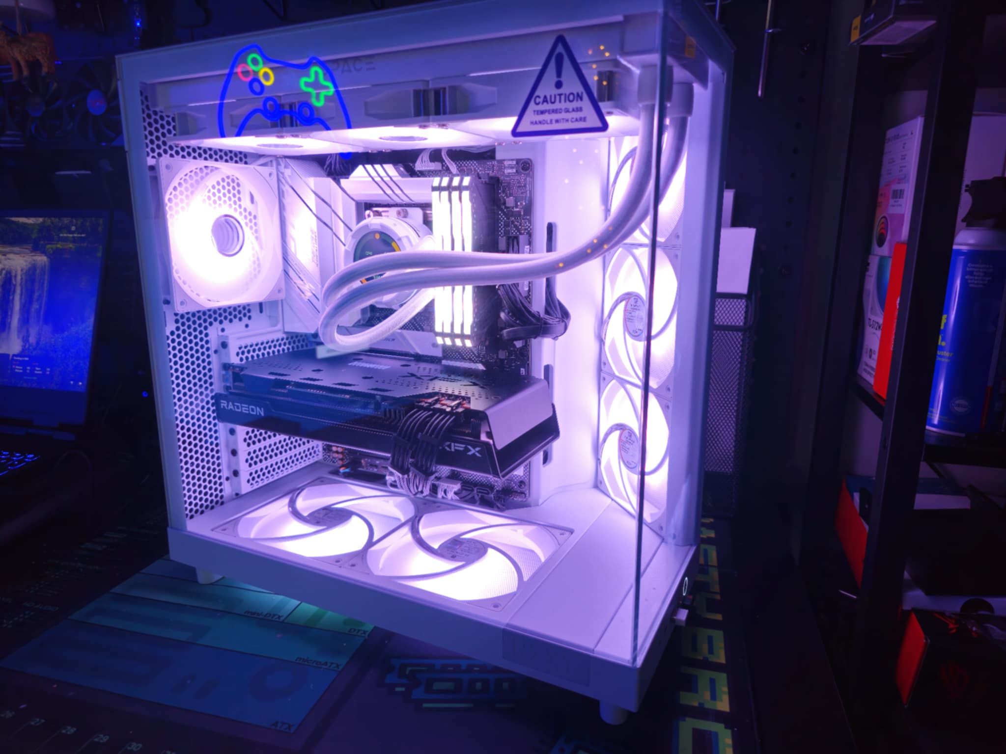 Super clean build! B660-i7 14700k-RX7700XT-32gb ddr5-1TB m.2-360mm AIO
