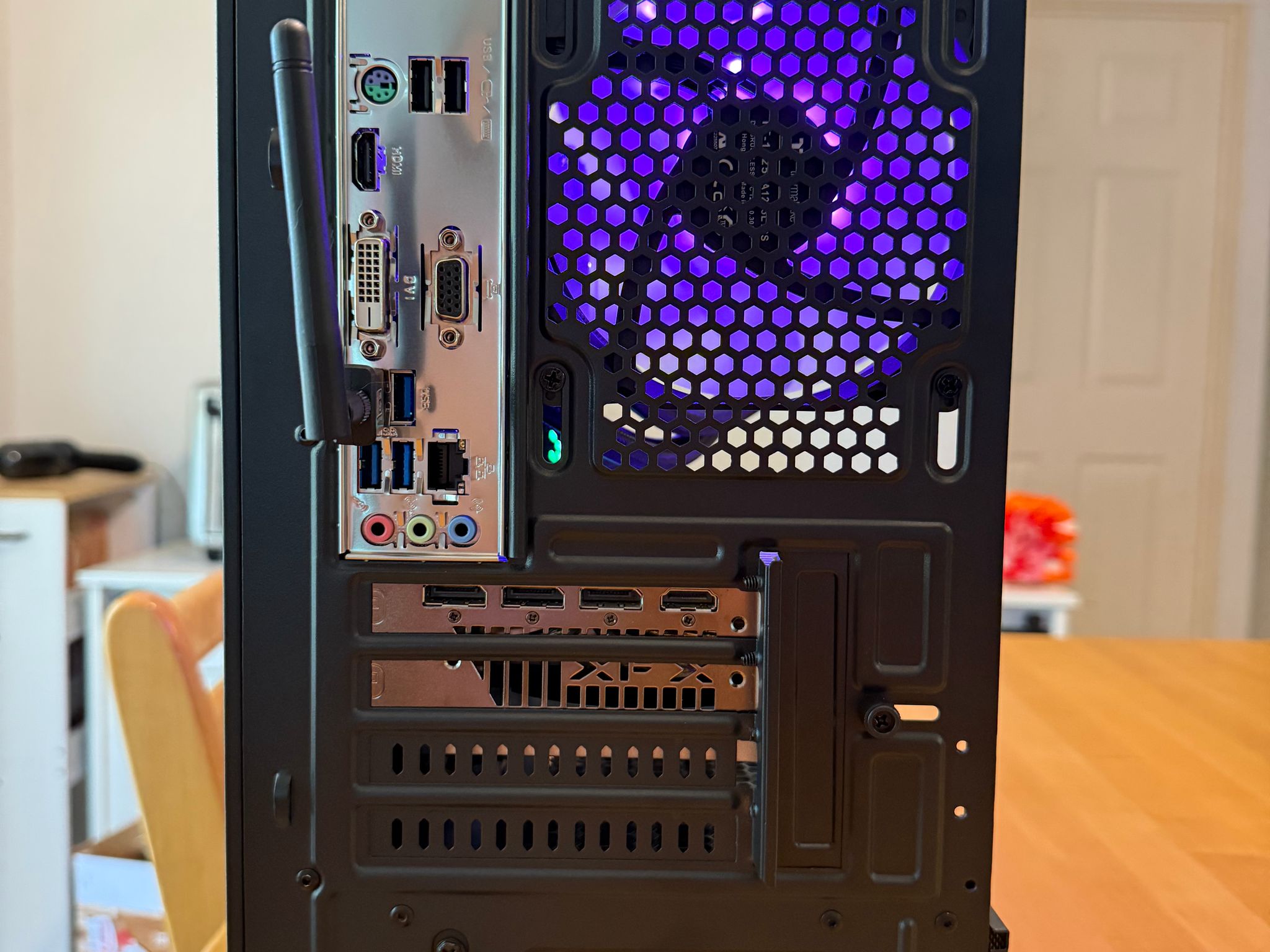🏀🍎| RX 7800 XT, Ryzen 7 5800x, 32gb Ram, 1tb SSD Wifi Equipped ARGB Gaming PC BLACK FRIDAY DEAL