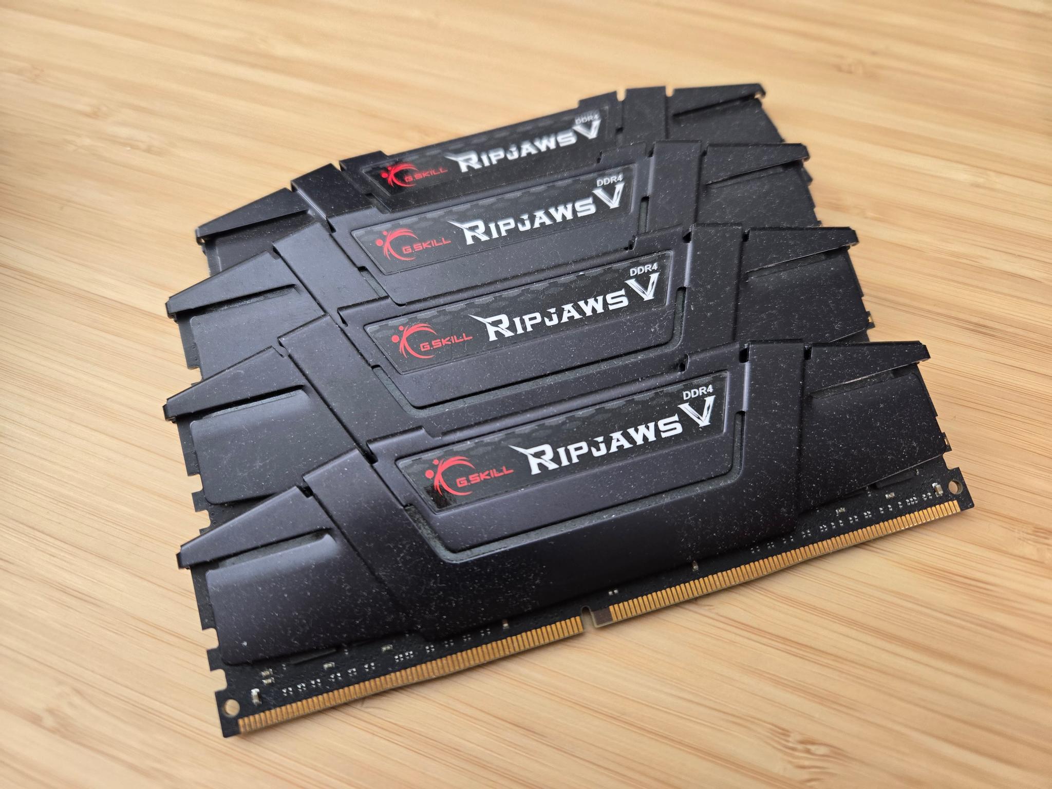 64GB DDR4-3600 CL16 G.Skill Ripjaws (4x16GB)