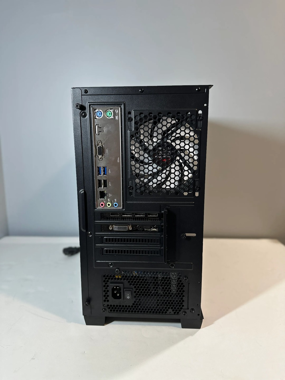 たんまる Ryzen5 2600 rx580 16GB 144 WiFi RX 580 8GB | AMD Ryzen 5 2600X | 16GB RAM | 500GB SSD | Custom