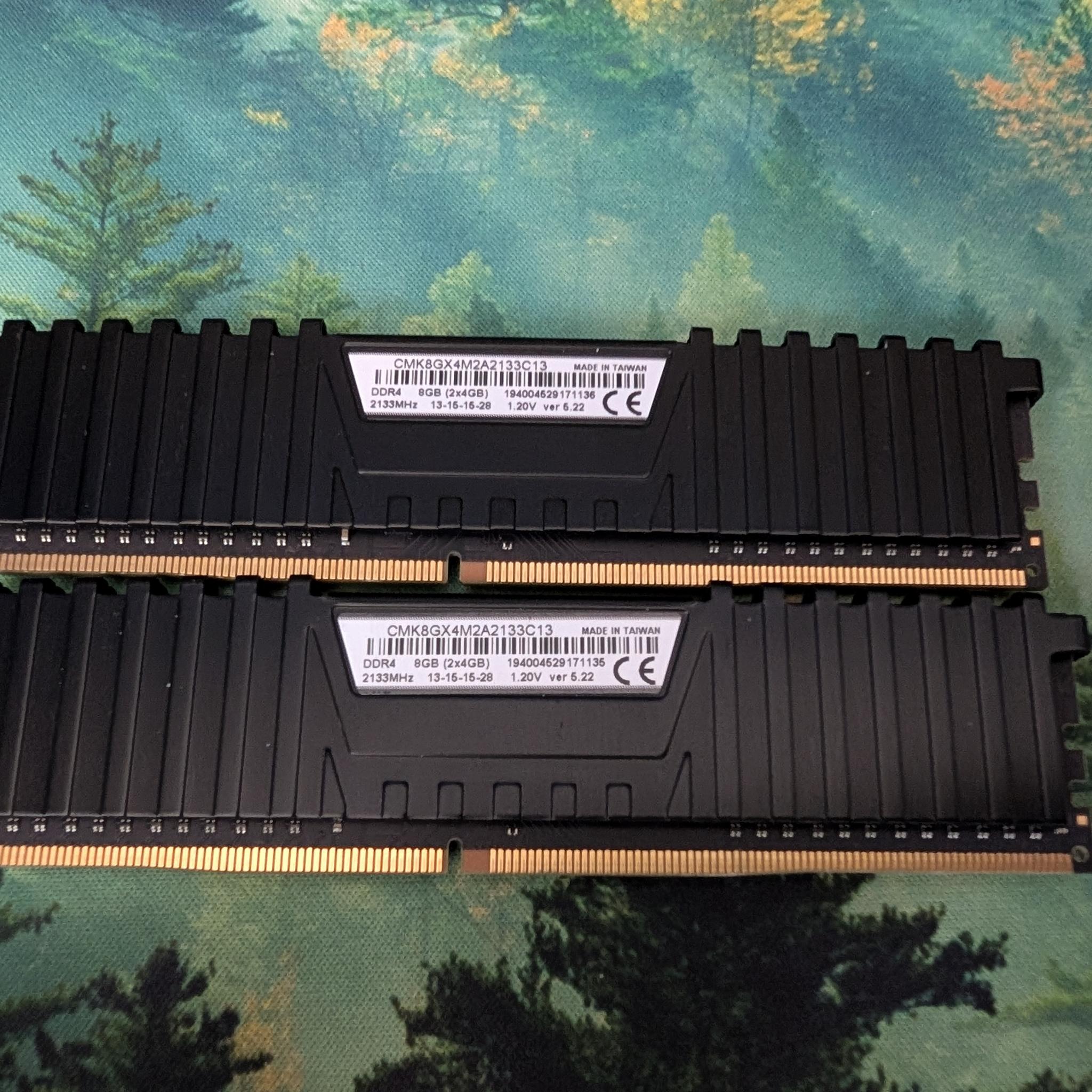 Corsair Vengeance LPX DDR4 8GB (2x4GB) 2133MHz CL13