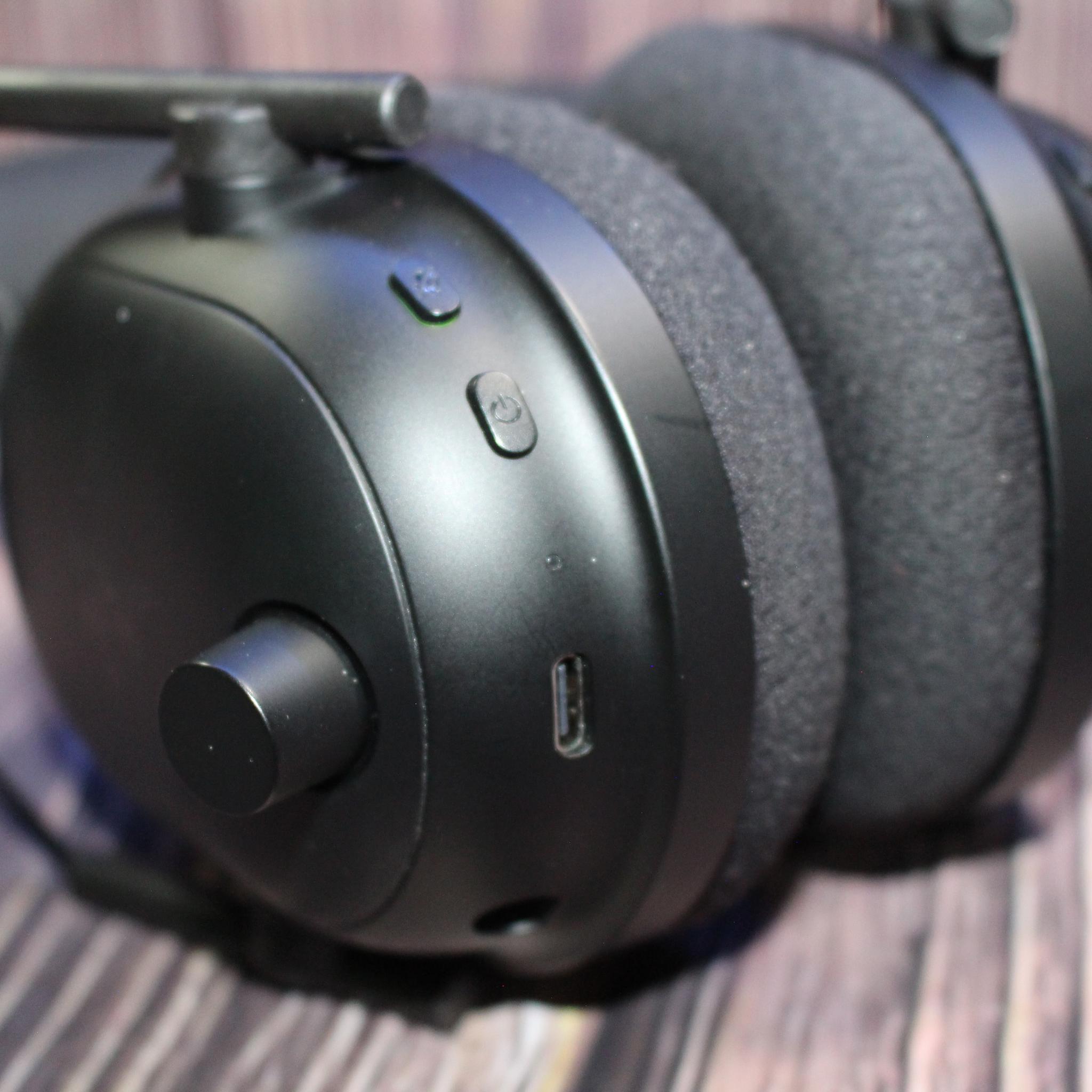 Razer Blackshark V2 Pro Wireless Esports Headset Tested and Working.