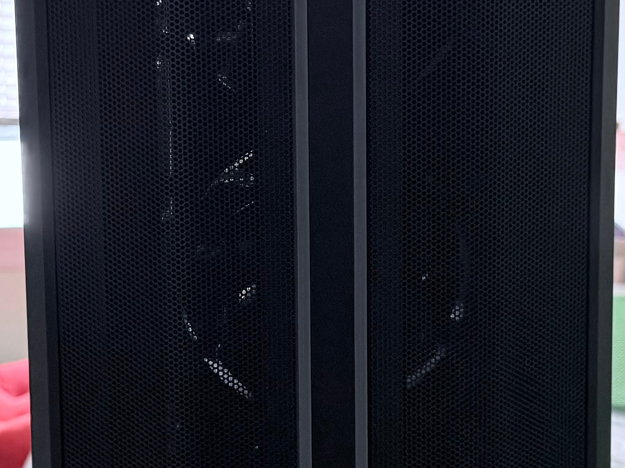 Ryzen 5 7600x | RX 7700XT 12 GB | 32 GB DDR5 6000 | 1.25 TB NVME 2.0 | NO ARGB