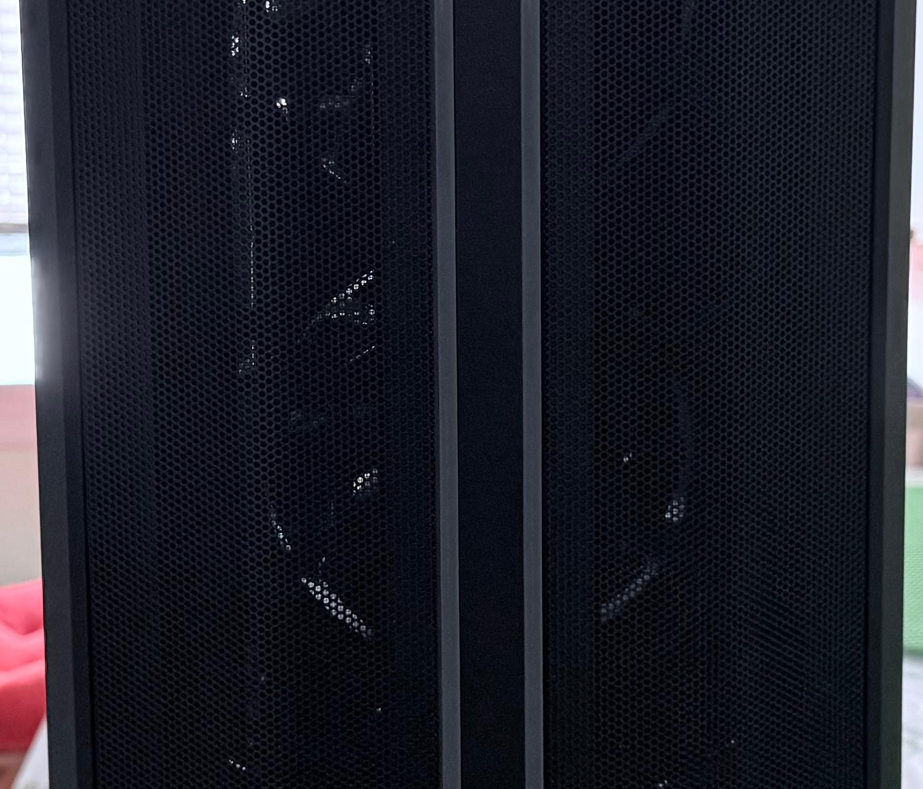 Ryzen 5 7600x | RX 7700XT 12 GB | 32 GB DDR5 6000 | 1.25 TB NVME 2.0 | NO ARGB