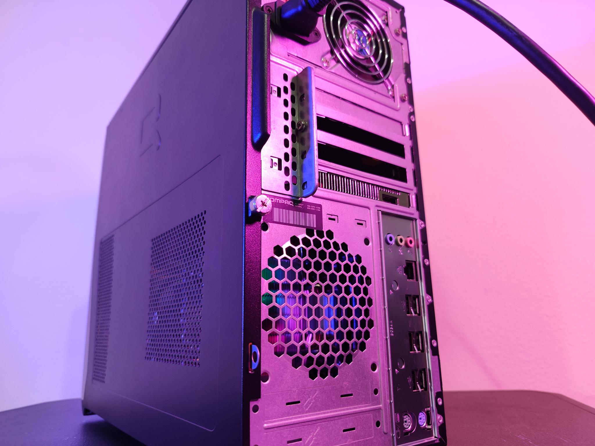 Sleeper X99 Intel Xeon E5 2650 V3 AMD FirePro S7000 4GB GDDR5 8GB DDR4 120GB SSD Windows 10 SATA SSD