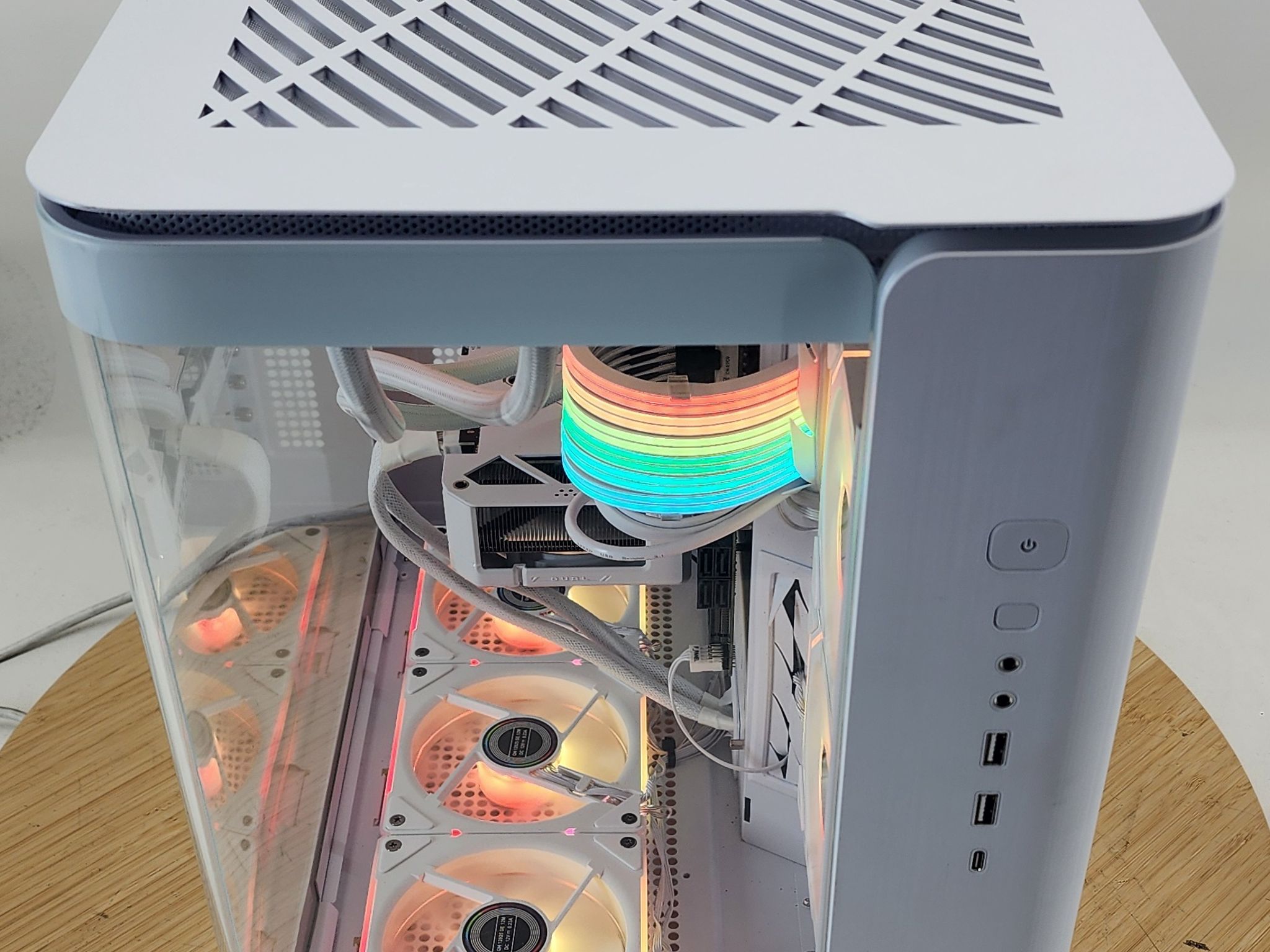 Gaming PC Ryzen 7 7800X3D 32GB RAM 1TB SSD RTX 4070 SUPER 12GB Windows 11 Computer