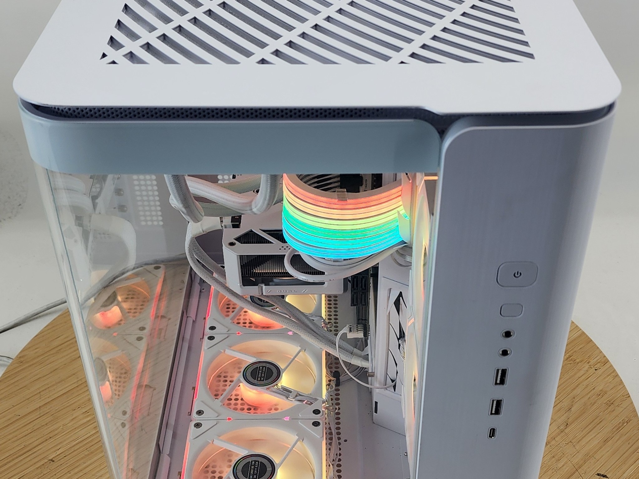 Gaming PC Ryzen 7 7800X3D 32GB RAM 1TB SSD RTX 4070 SUPER 12GB Windows 11 Computer